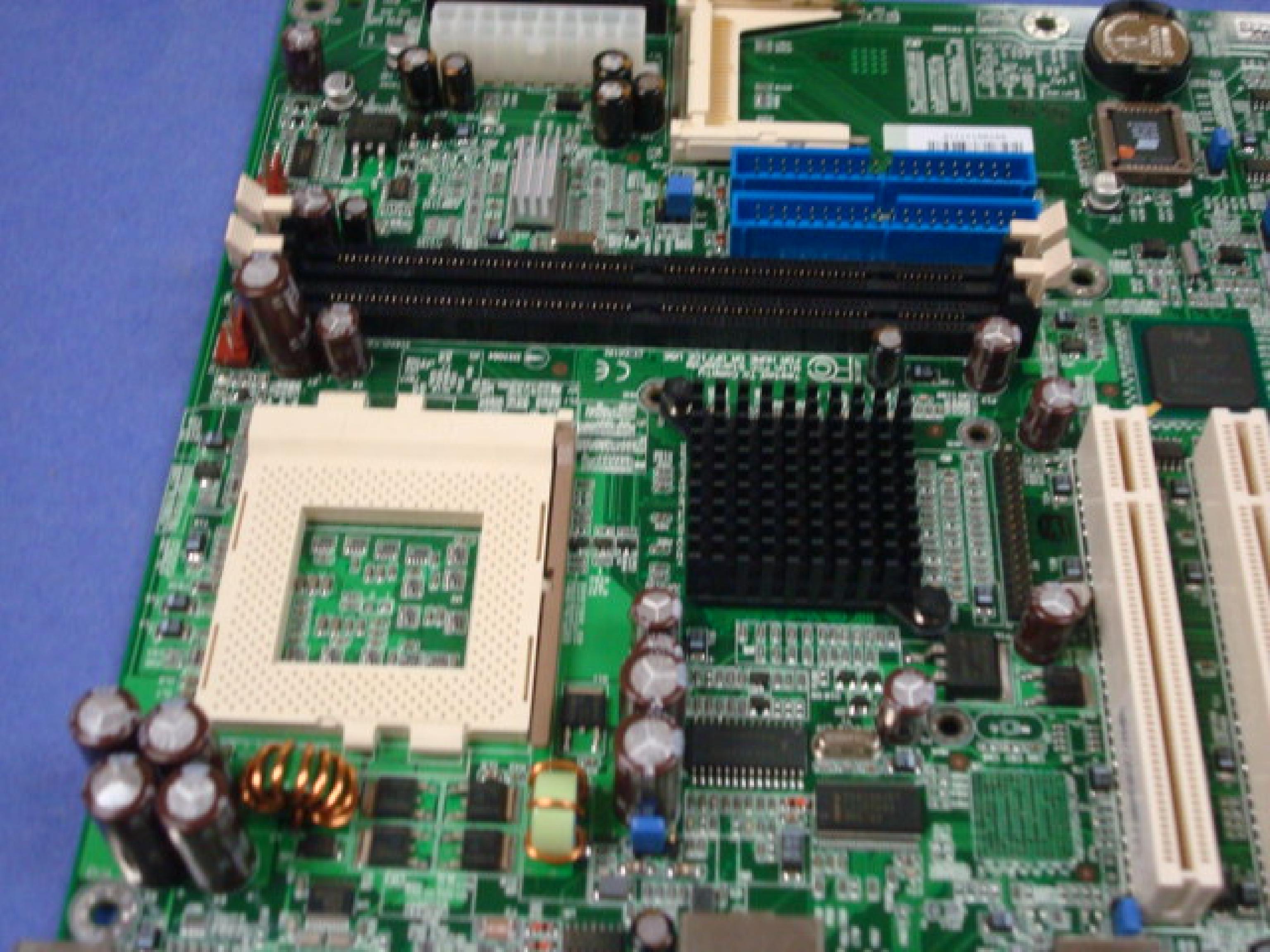 ITOX DFI-ACP INTEL 815E SYSTEM BOARD S370 B-STEP 4 PCI SLOTS