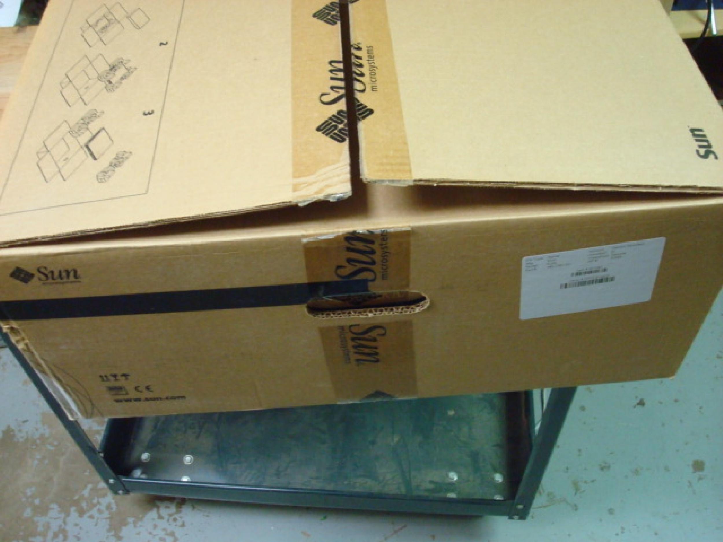 SUN MICROSYSTEMS 600-7919-03 SUN FIRE V120 SERVER ULTRASPARC 650 36GB 10K RPM DRIVE, 512MB RAM, 650MHZ CPU