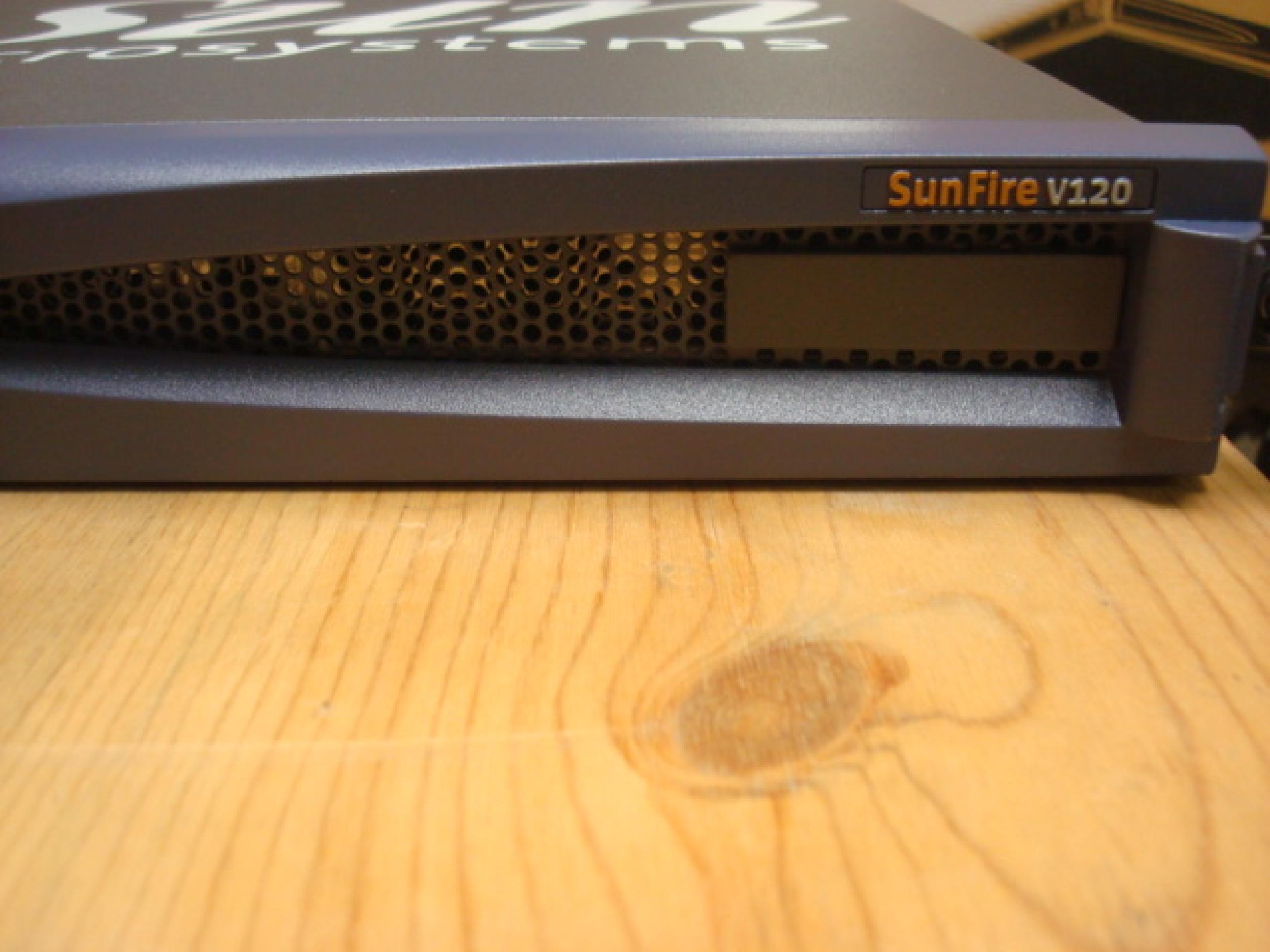 SUN MICROSYSTEMS 600-7919-03 SUN FIRE V120 SERVER ULTRASPARC 650 36GB 10K RPM DRIVE, 512MB RAM, 650MHZ CPU