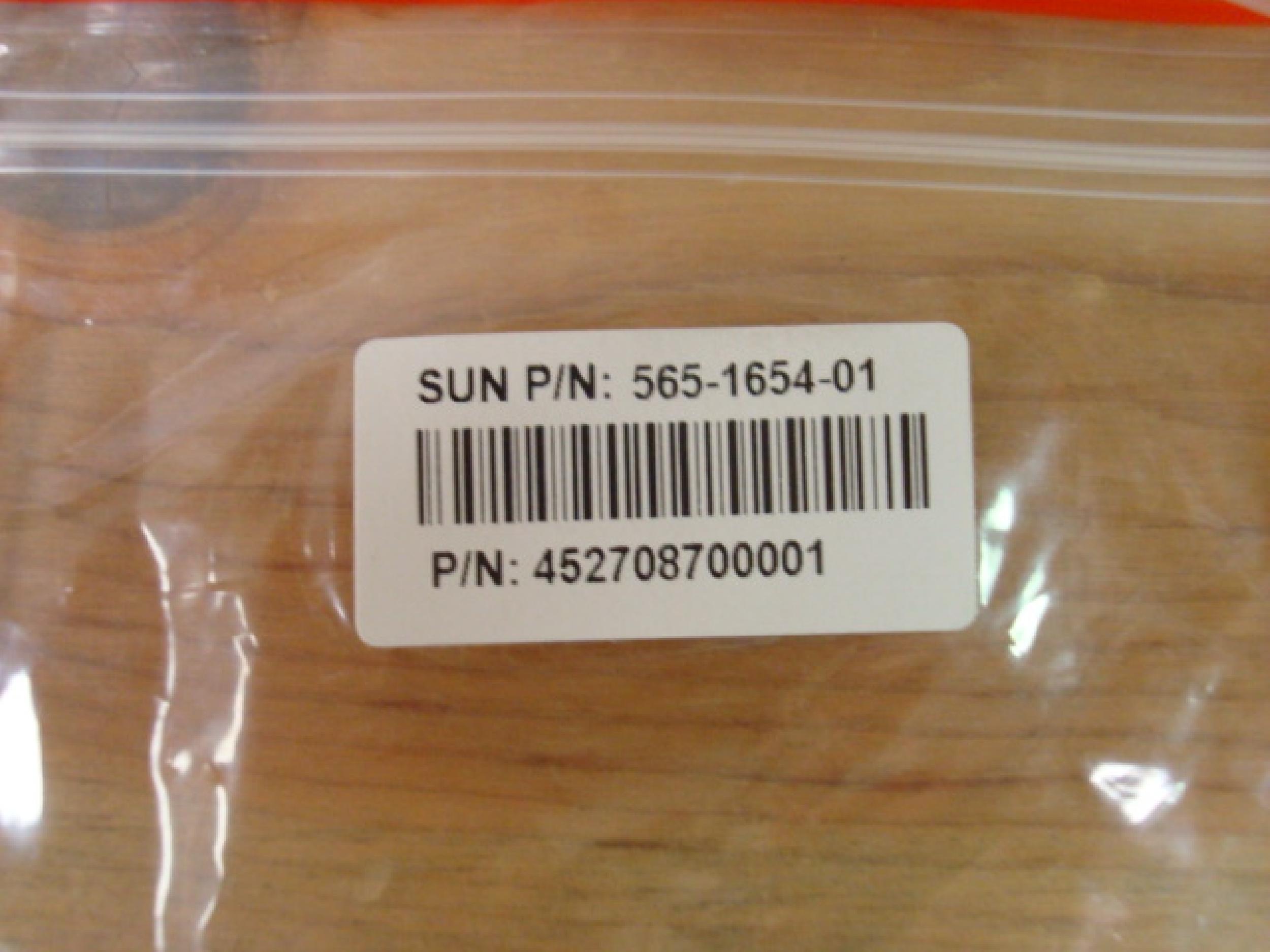 SUN MICROSYSTEMS P200-20098.A2 SUN FIRE V120 SERVER ULTRASPARC 650 36GB 10K RPM DRIVE, 512MB RAM, 650MHZ CPU