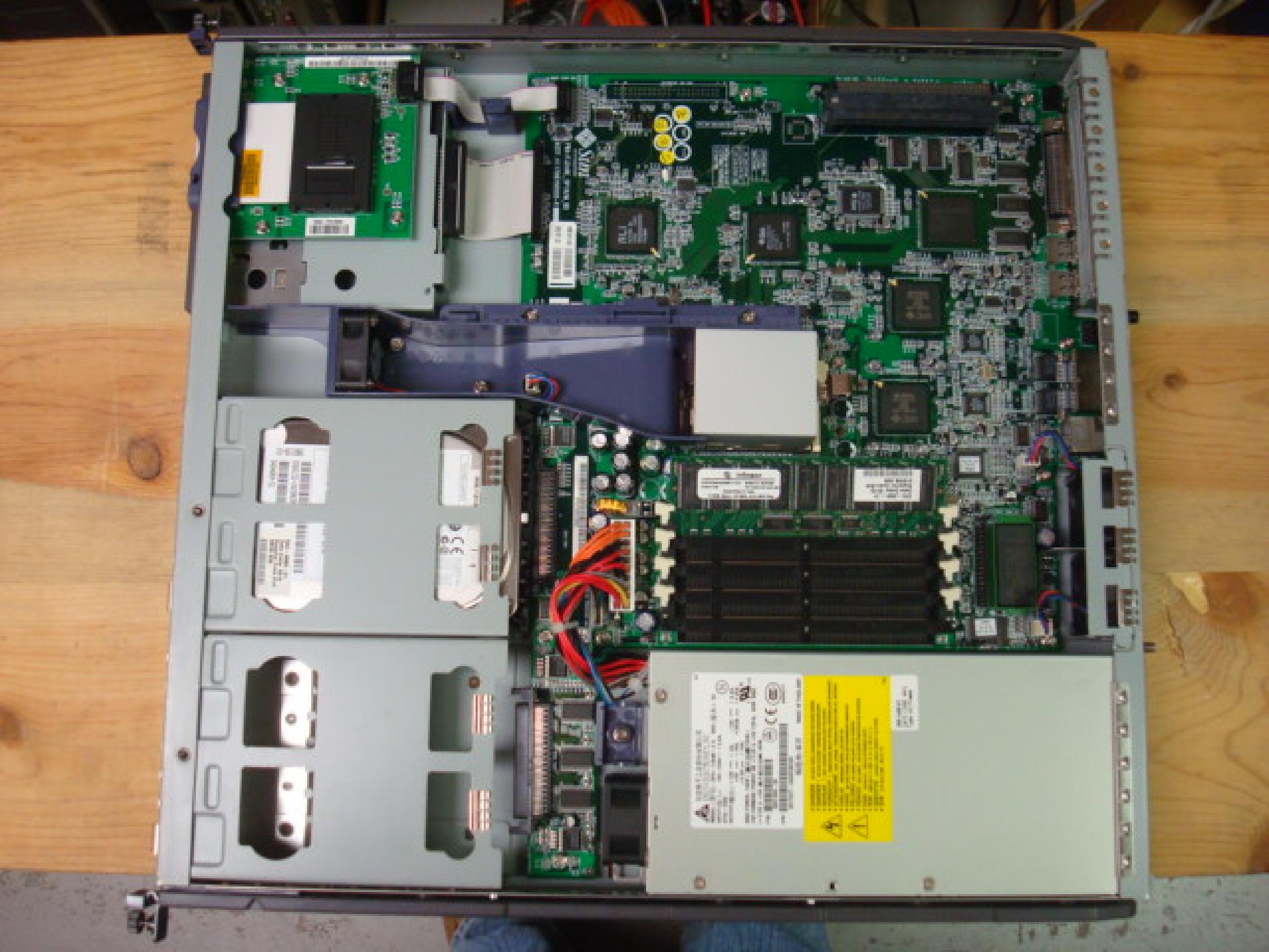 SUN MICROSYSTEMS 380-0538-02 SUN FIRE V120 SERVER ULTRASPARC 650 36GB 10K RPM DRIVE, 512MB RAM, 650MHZ CPU