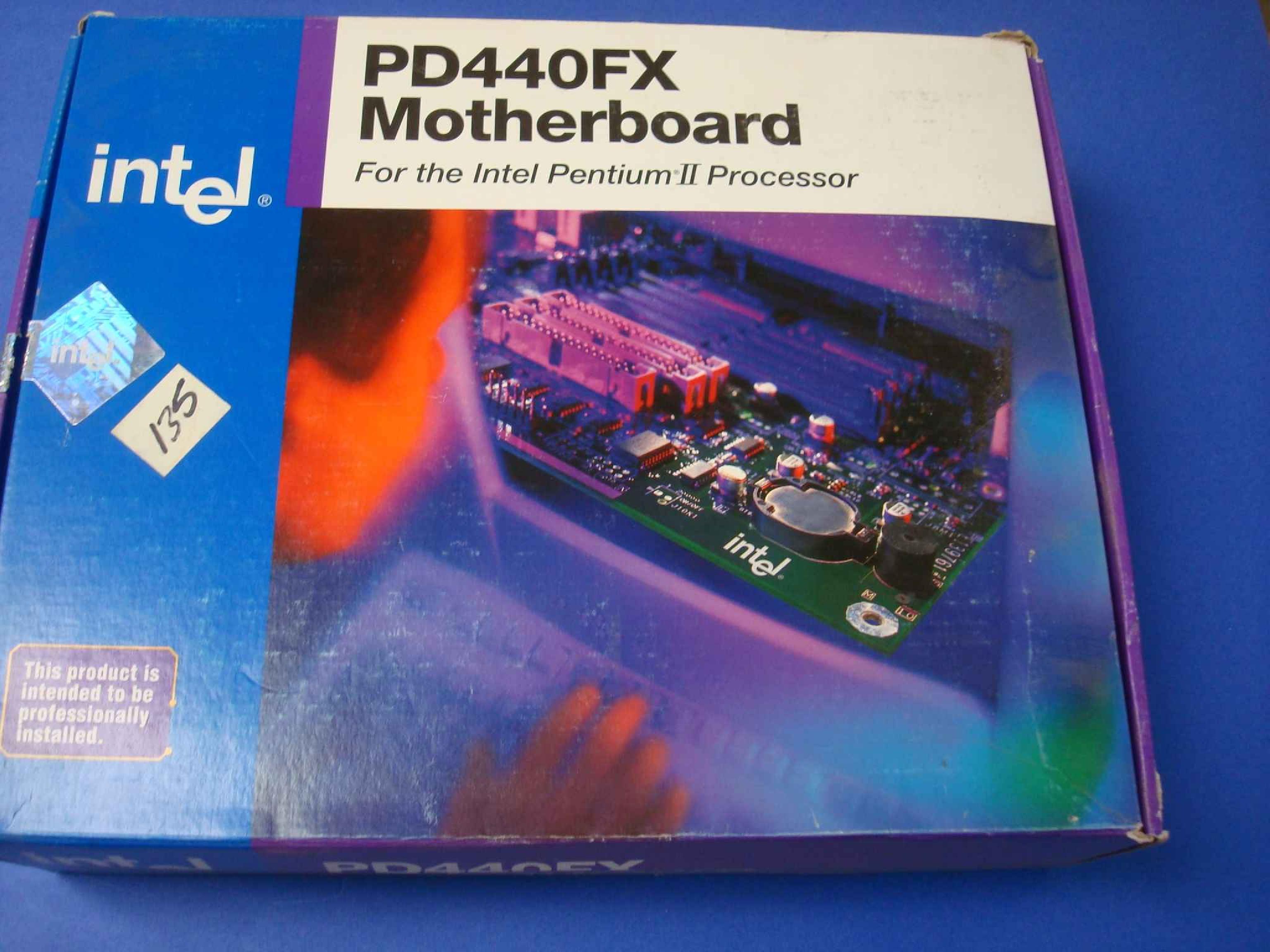 INTEL BOXPD440FXNA OPEN BOX ATX MOTHERBOARD 3 ISA 4 PCI 4 DIMM SLOT 1 PD440FX