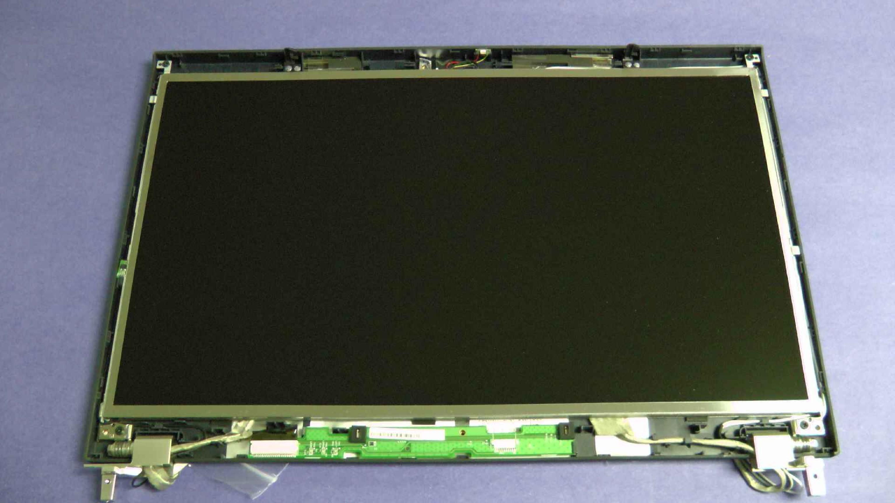 LENOVO / IBM 60Y4404 ASSEMBLY 15.6 INCH WXGA++ LCD LED BACKLIT DISPLAY SCREEN 1600X900