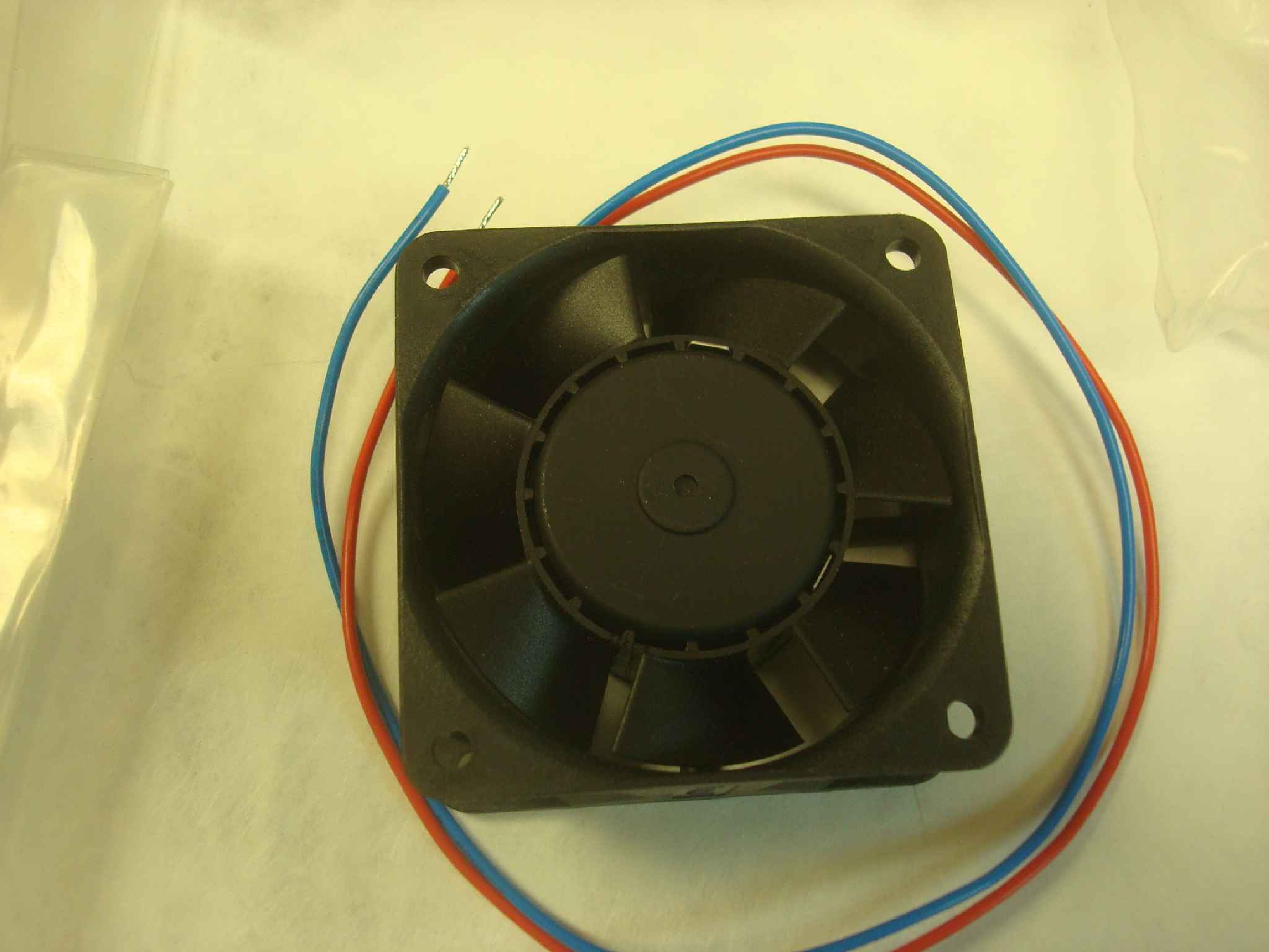 EBM-PAPST EBM PAPST 612 M FAN, 60MM SQ X 25MM DP 12VDC 18CFM 50MM C-C BALL BEARING