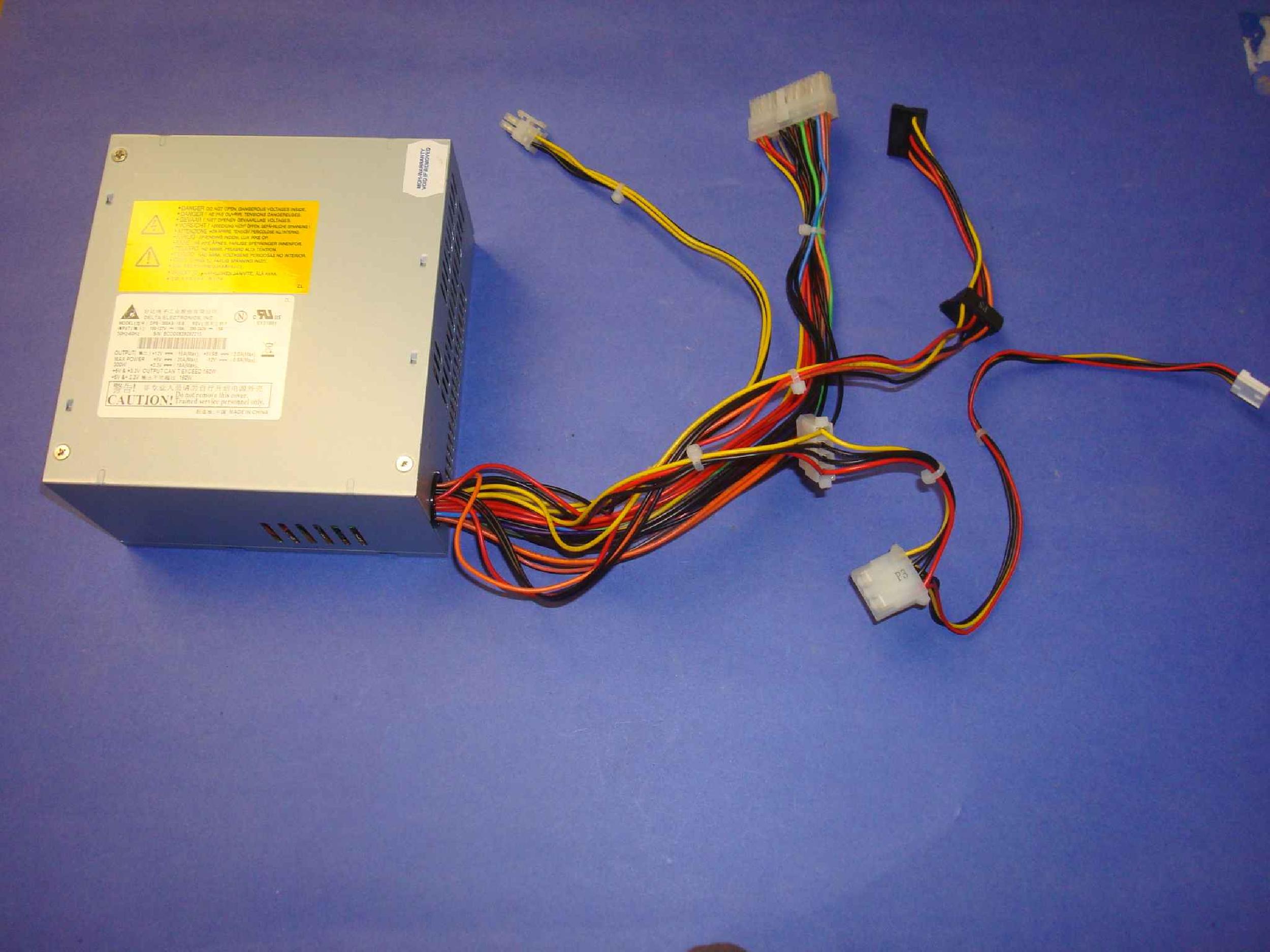 DELTA ELECTRONICS DPS-300AB-15B ATX 20PIN , 2 SATA, 2 MOLEX, 1 BERG