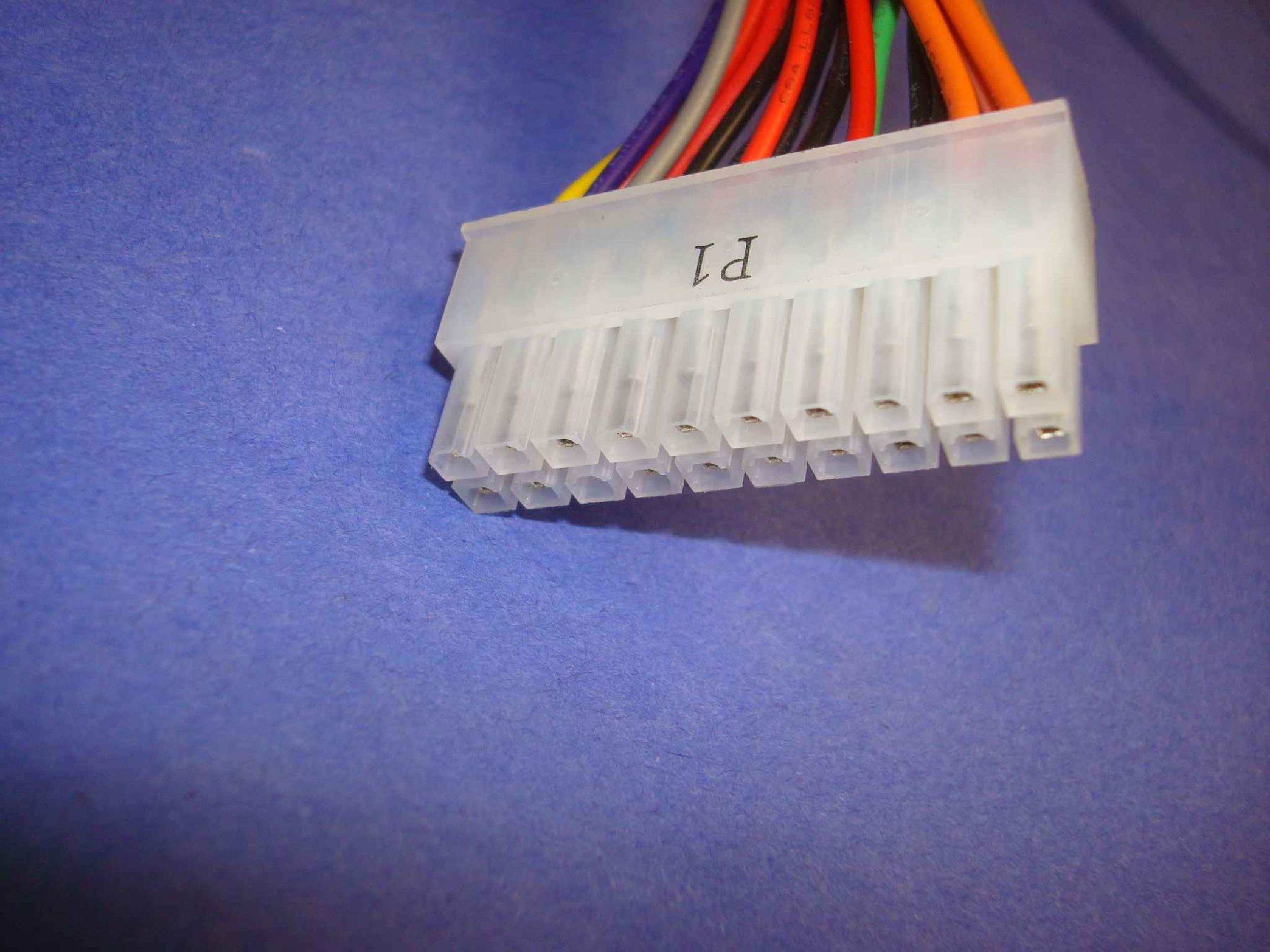 DELTA ELECTRONICS DPS-300AB-15B ATX 20PIN , 2 SATA, 2 MOLEX, 1 BERG