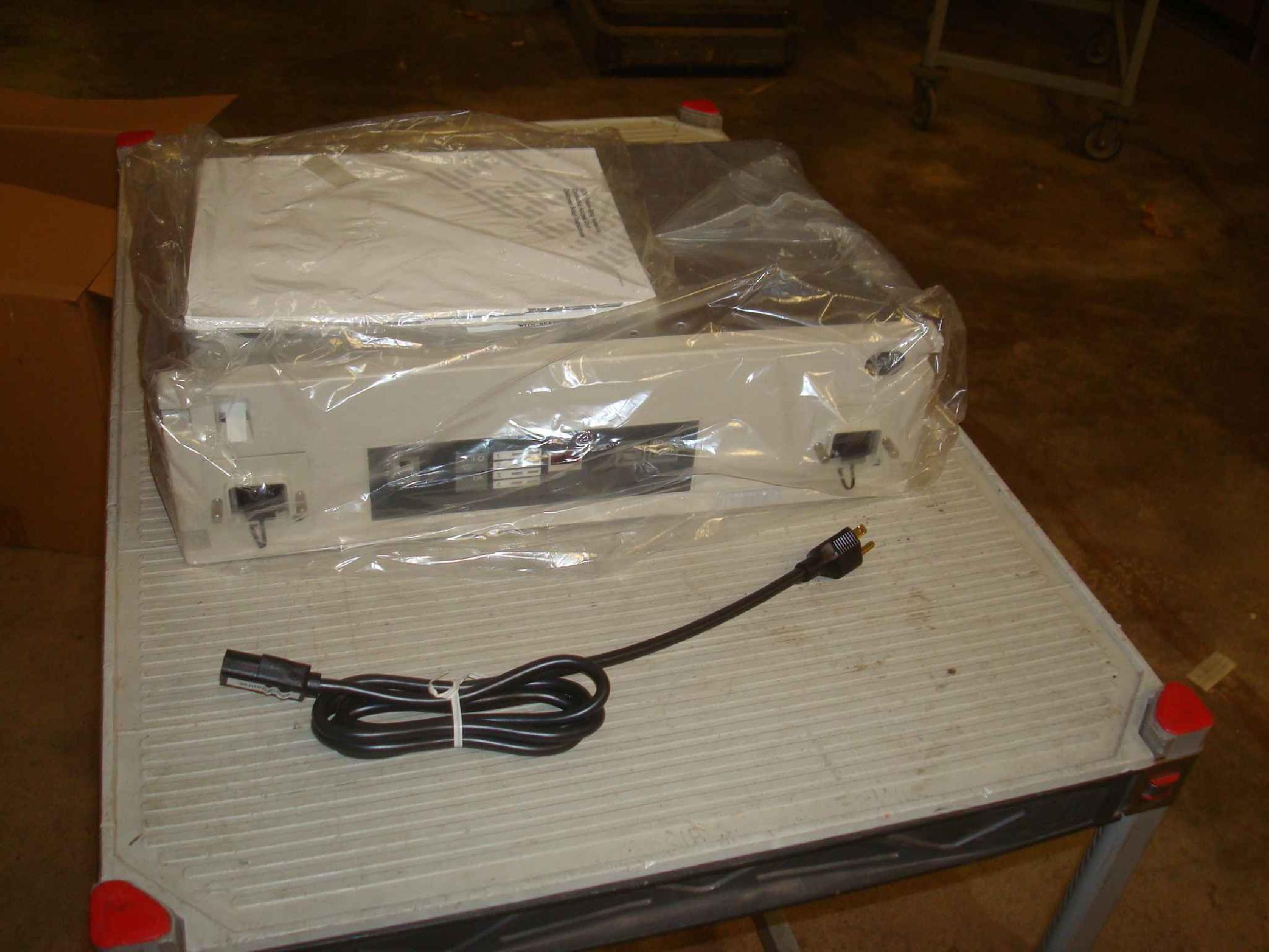 IBM 33G4389 CONTROLLED ACCESS UNIT WITH SOFTWARE MANUAL & SERVICE GUIDE