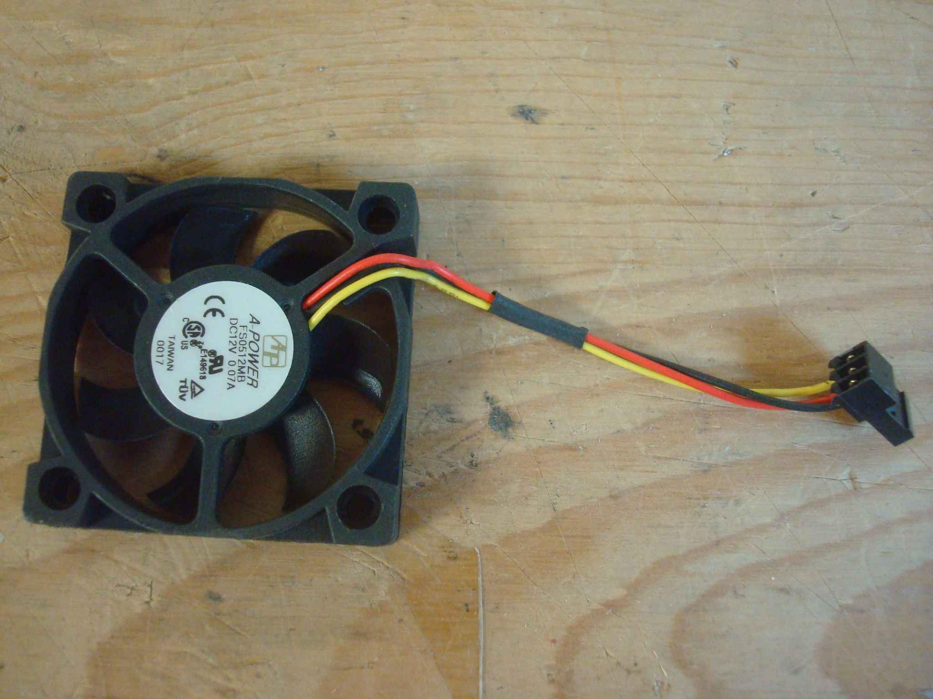 A-POWER FS0512MB CLONE 12V DC 0.07AMP 50X50X10MM 0.07A 3-WIRE 3-PIN