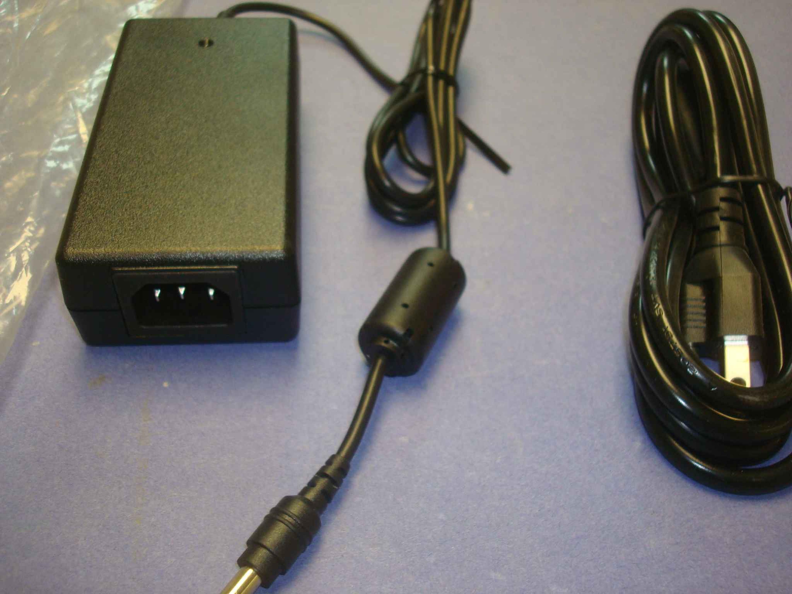 KTL SU10528-12011 AC ADAPTER 12VDC 5.0A DESKTOP STYLE, 4.75FT CABLE, BARREL CONNECTOR OD:5.5MM ID:2.5MM CENTER POSITIVE, SPRING LOADED