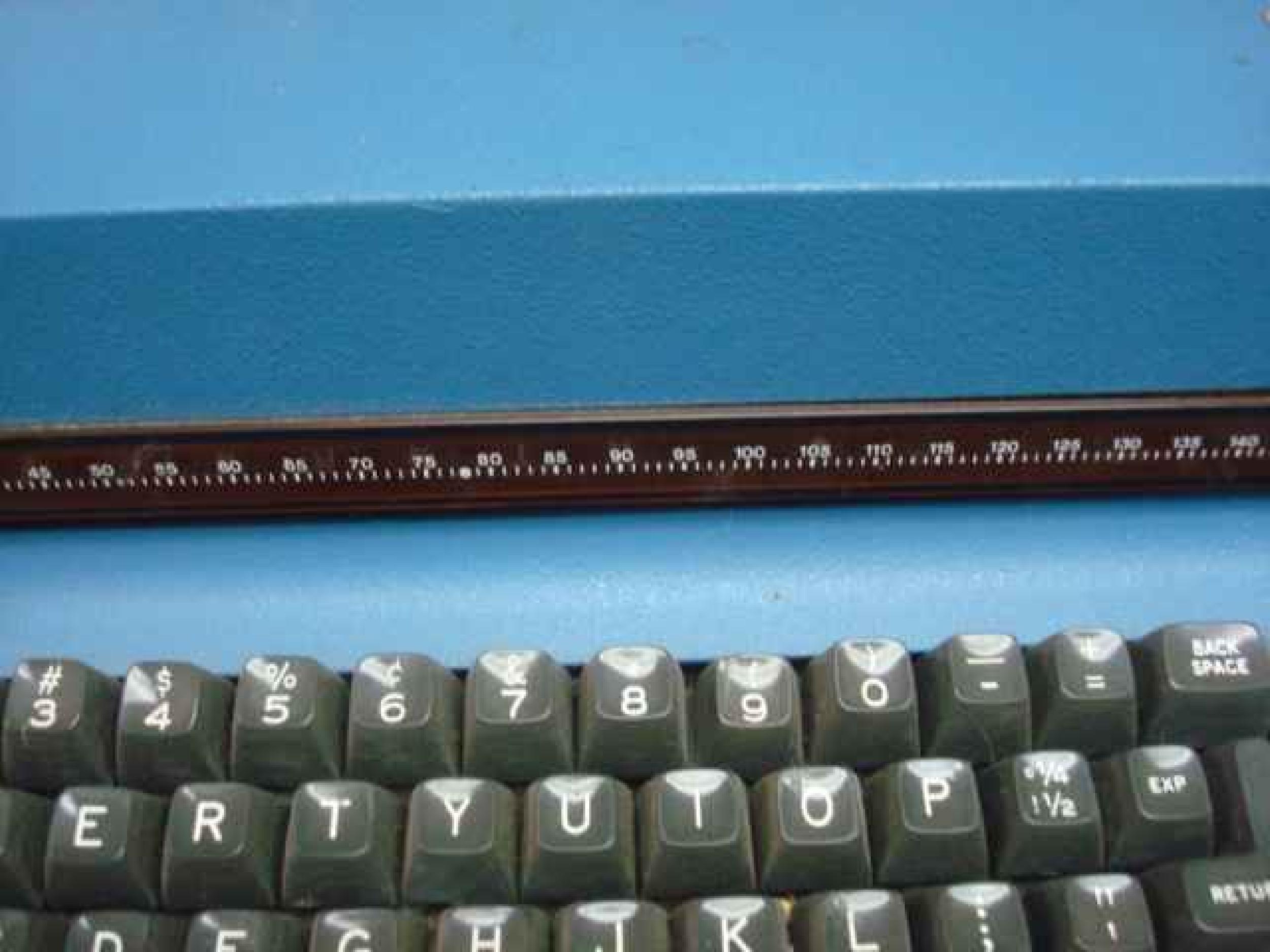 IBM SELECTRIC 2 SELECTRIC II ELECTRIC TYPEWRITER WORKING CONDITION NO RIBBON