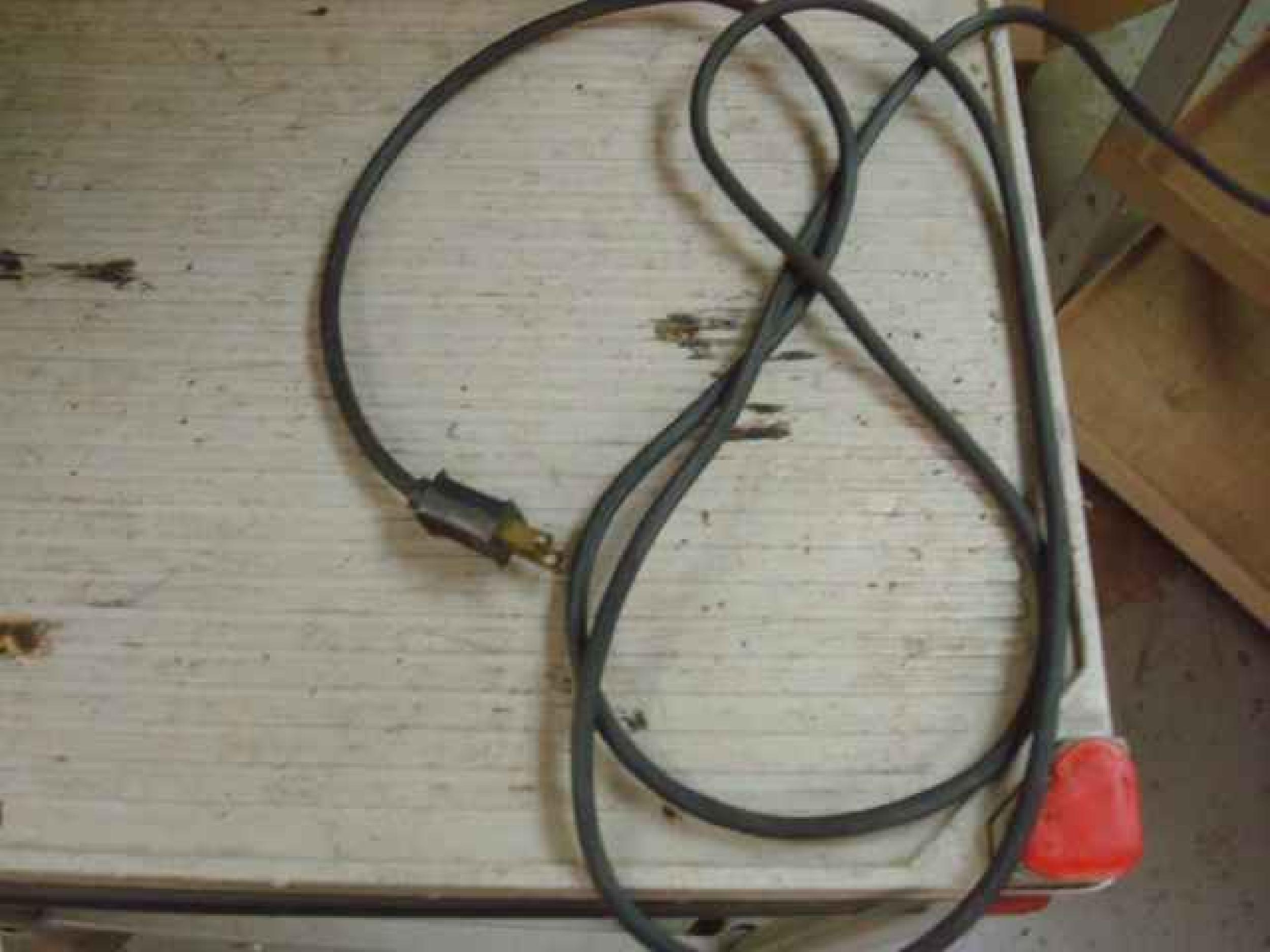 IBM SELECTRIC 2 SELECTRIC II ELECTRIC TYPEWRITER WORKING CONDITION NO RIBBON