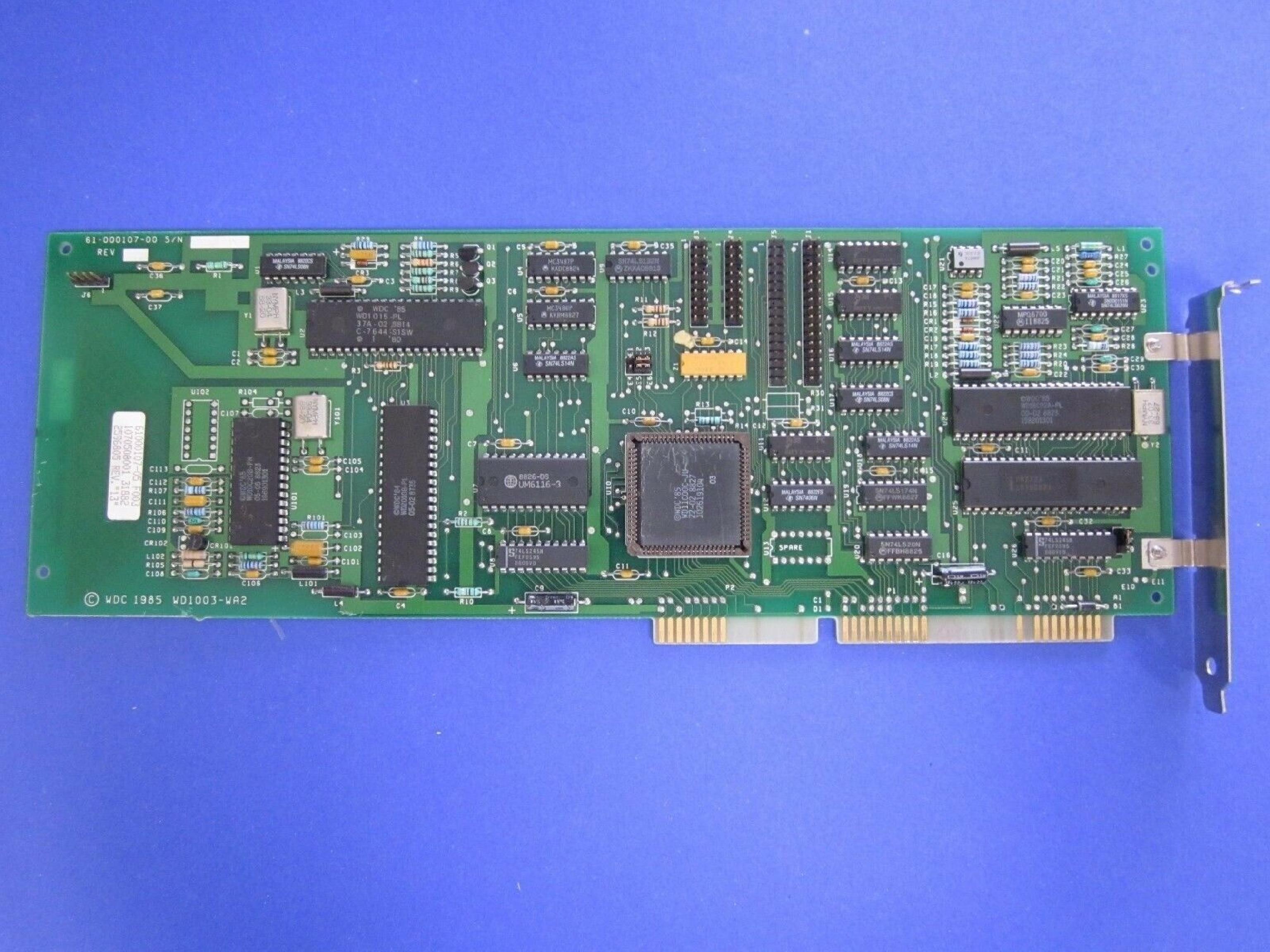 WESTERN DIGITAL / WD 61000107-05 MFM HARD/FLOPPY DRIVE CONTROLLER