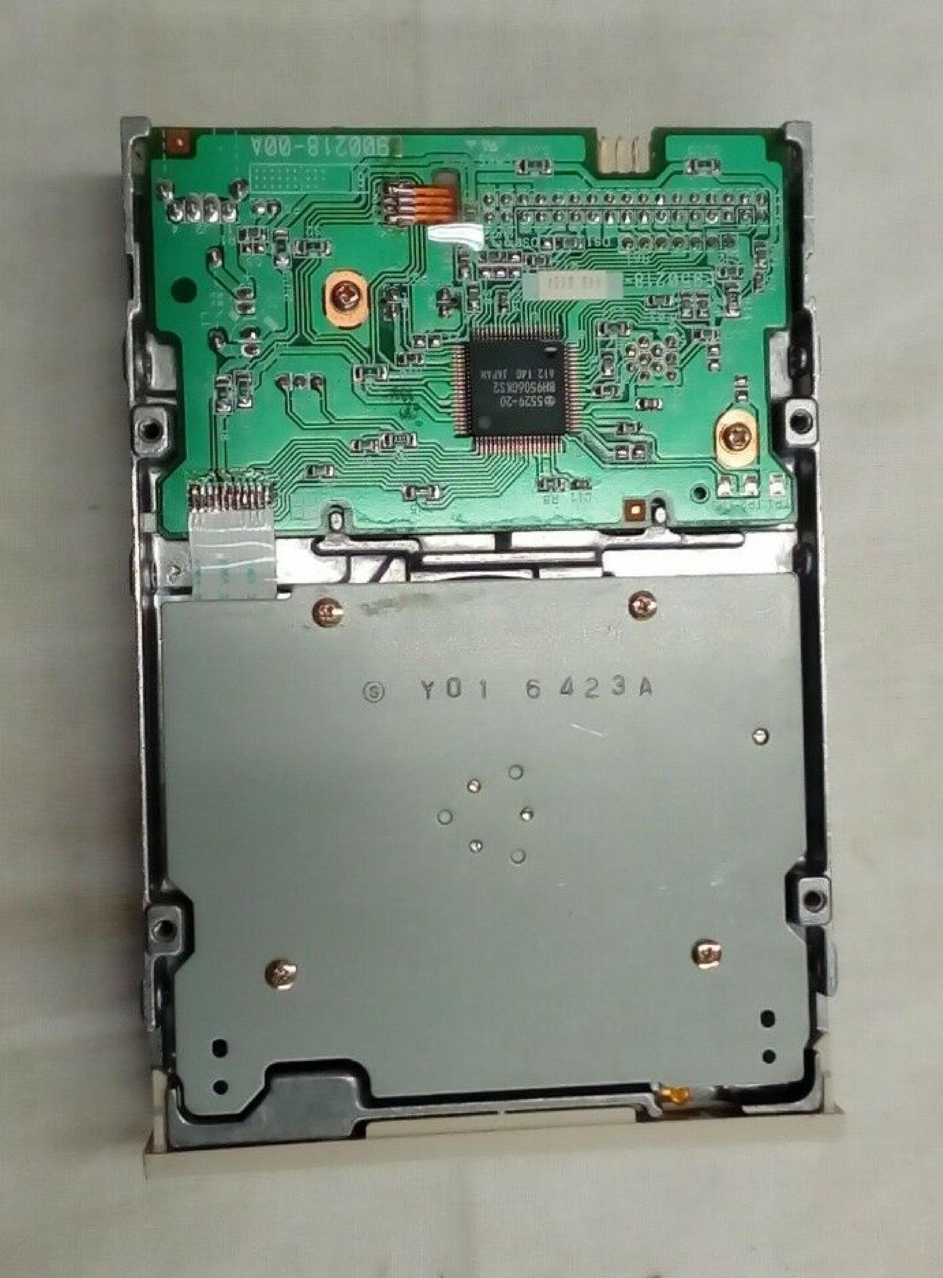 IBM / TEAC 07H0631 1.44MB FLOPPY DRIVE