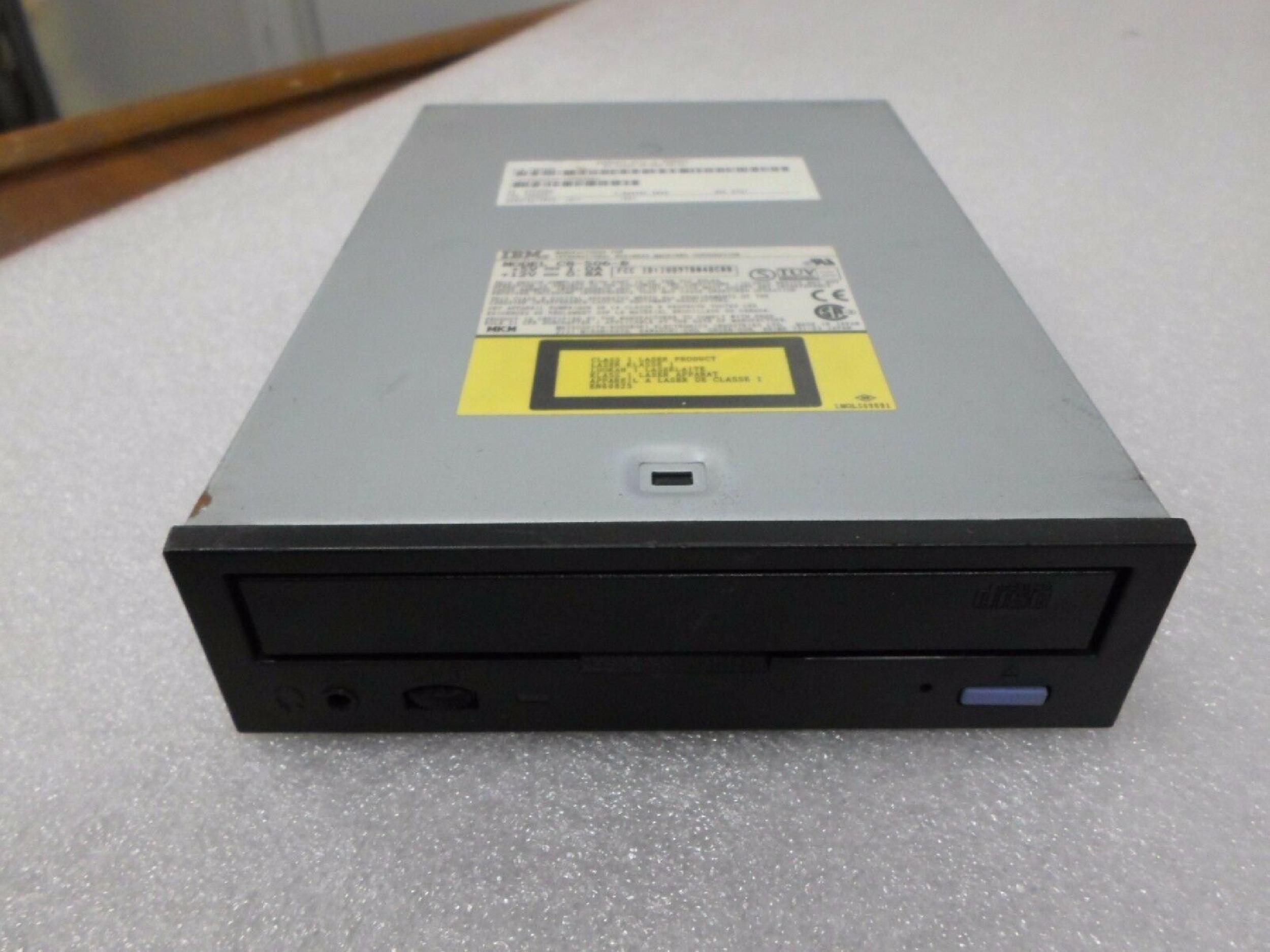IBM 73H2601 8X SCSI CDROM DRIVE