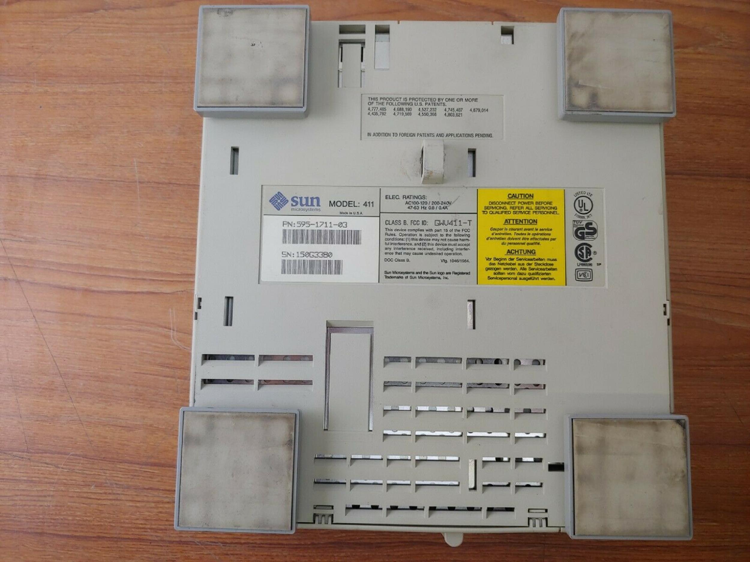 SUN MICROSYSTEMS 411 EXTERNAL 545MB SCSI HARD DRIVE 50PIN HD PORTS