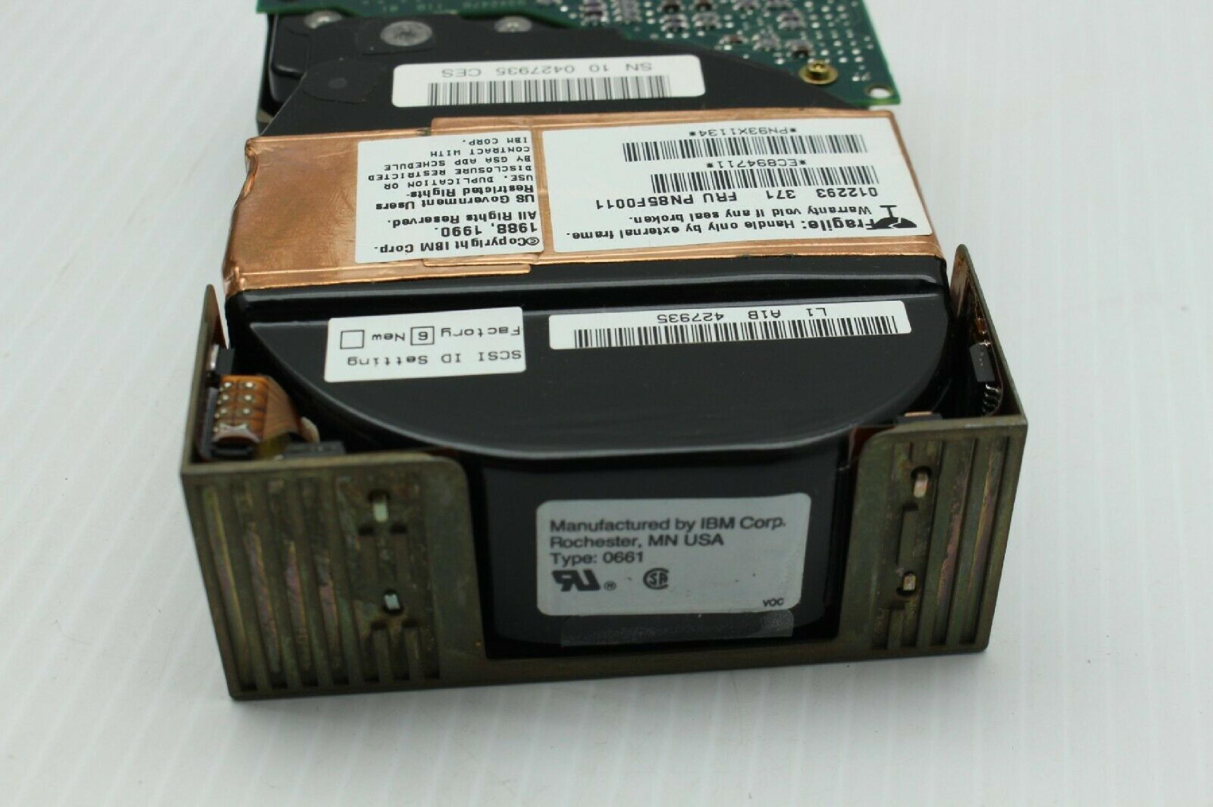 IBM 85F0011 320MB 3.5 SCSI Hard Drive 50 Pin