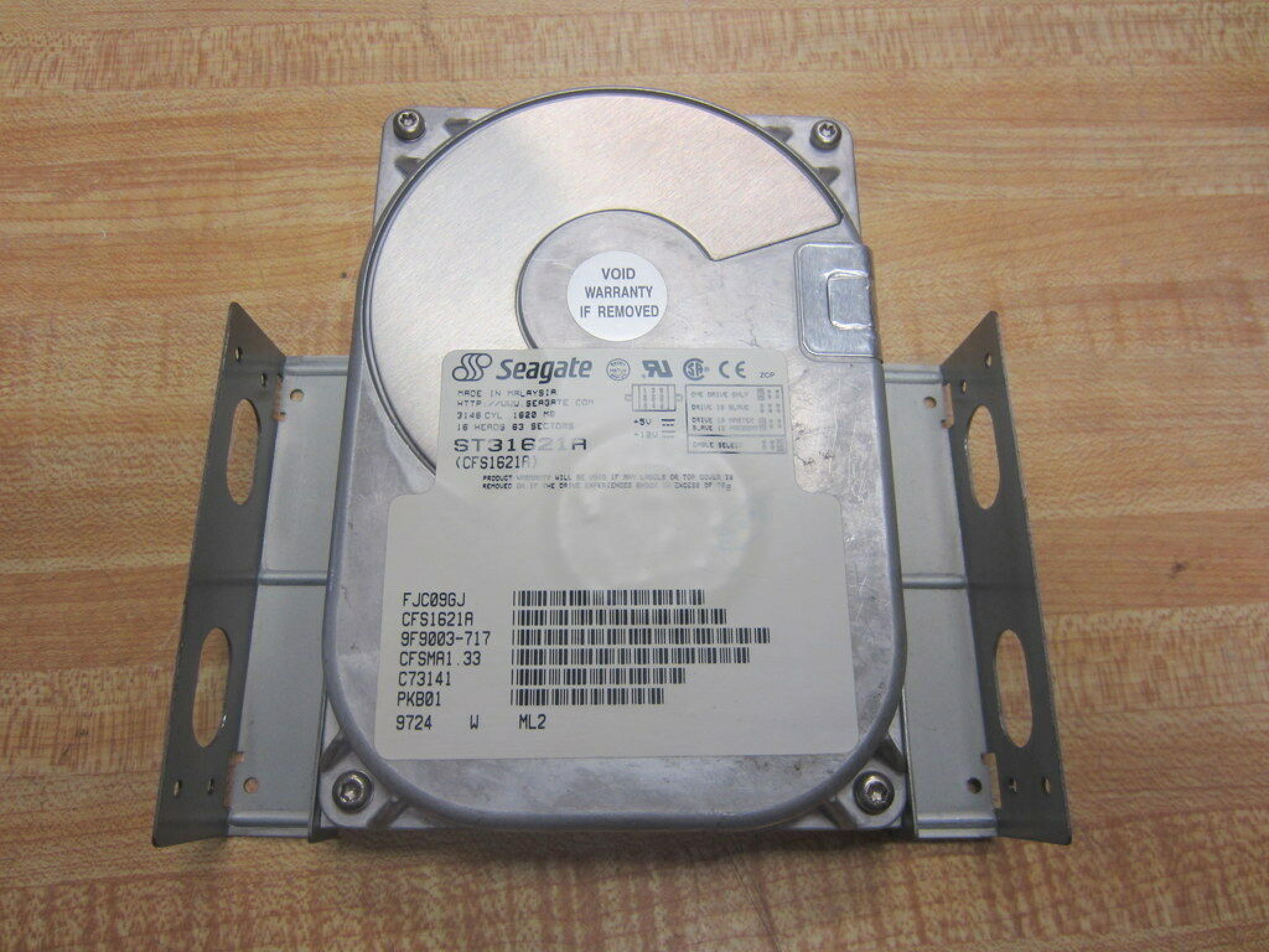 CONNER / SEAGATE / PACKARD BELL / SEAGATE CFS1621A FACTORY REFURBISHED 1.6GB IDE DRIVE AT 3.5 INCH HARD