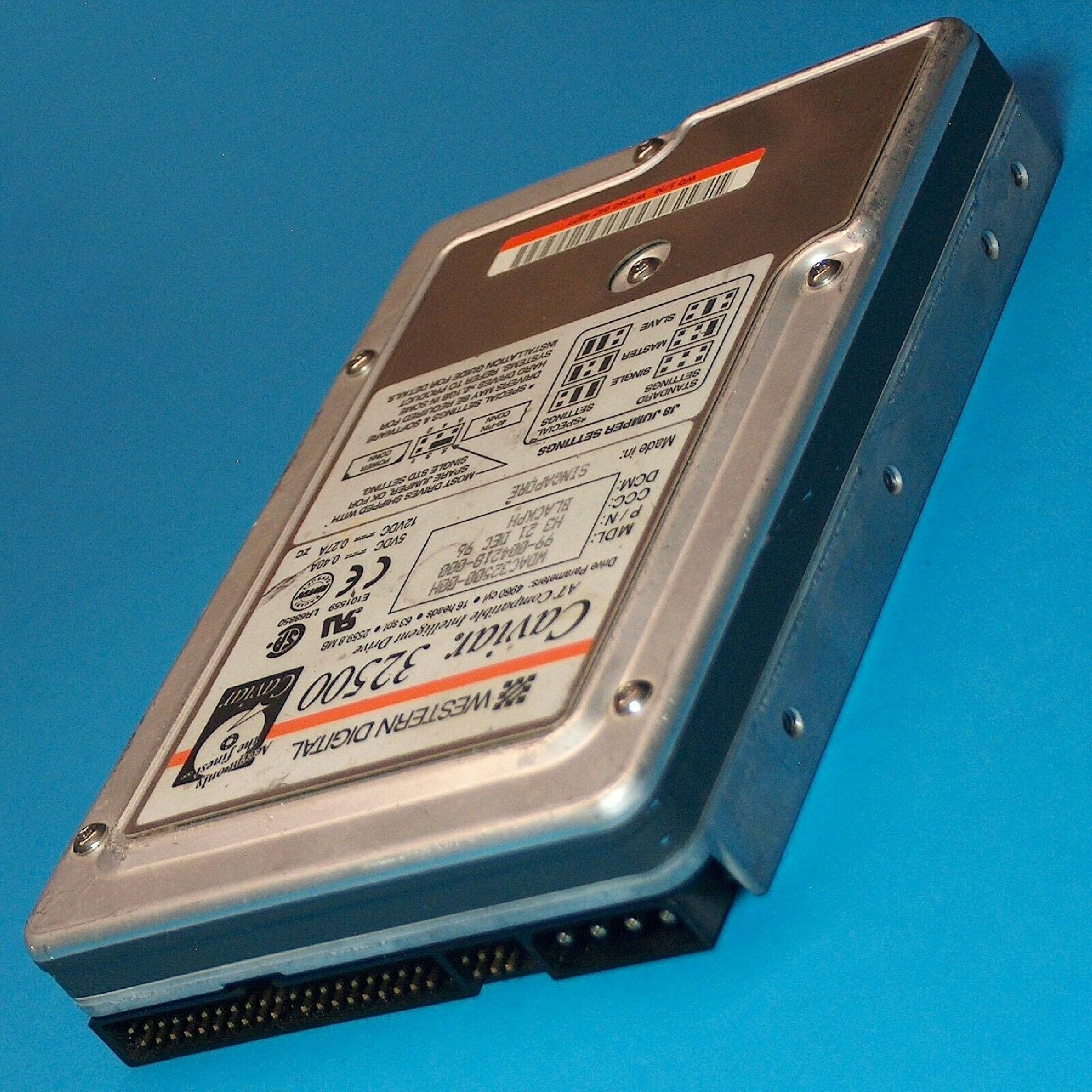 WESTERN DIGITAL / WD 32500 2.5GB IDE HARD DRIVE