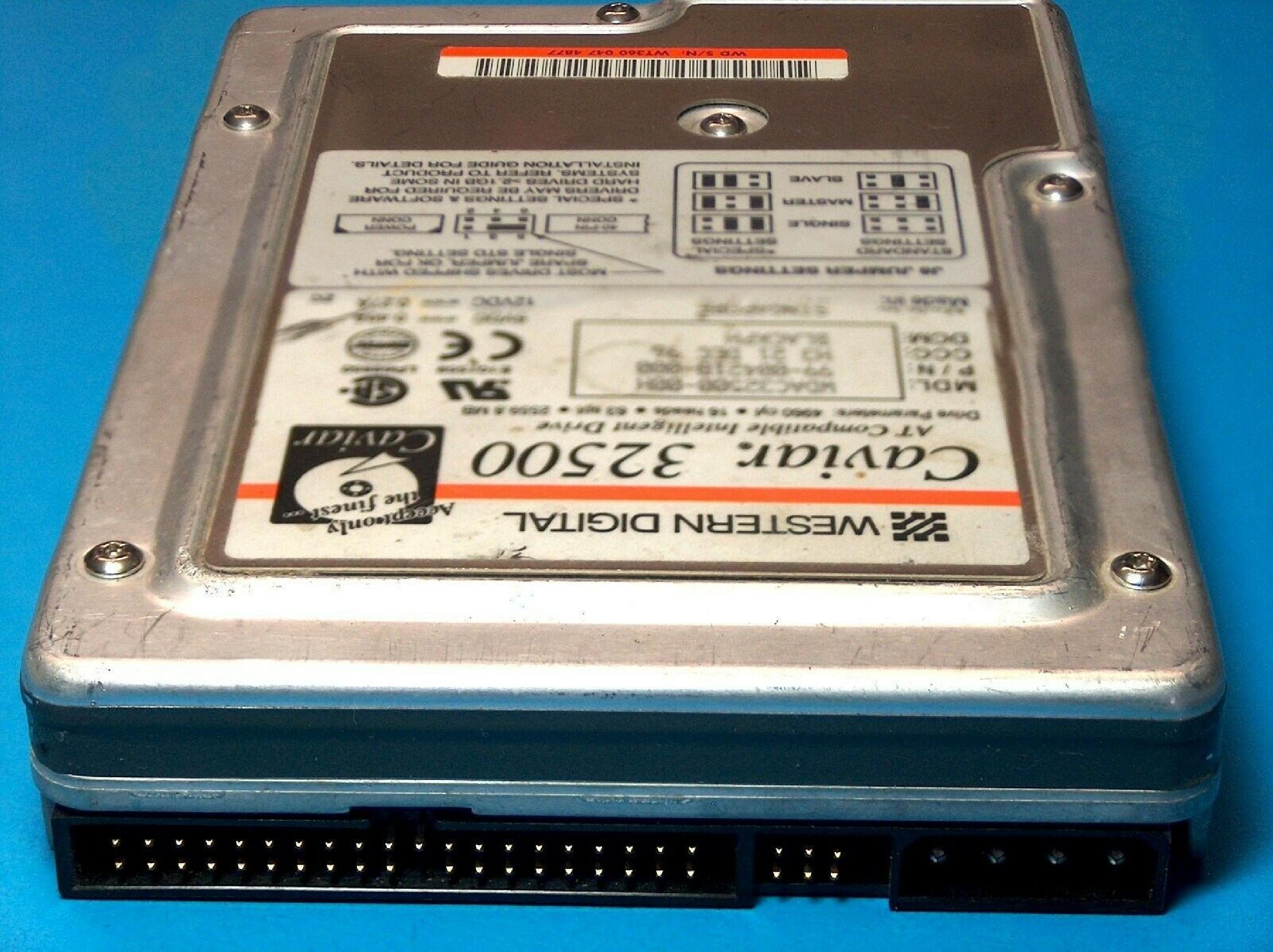 WESTERN DIGITAL / WD 32500 2.5GB IDE HARD DRIVE