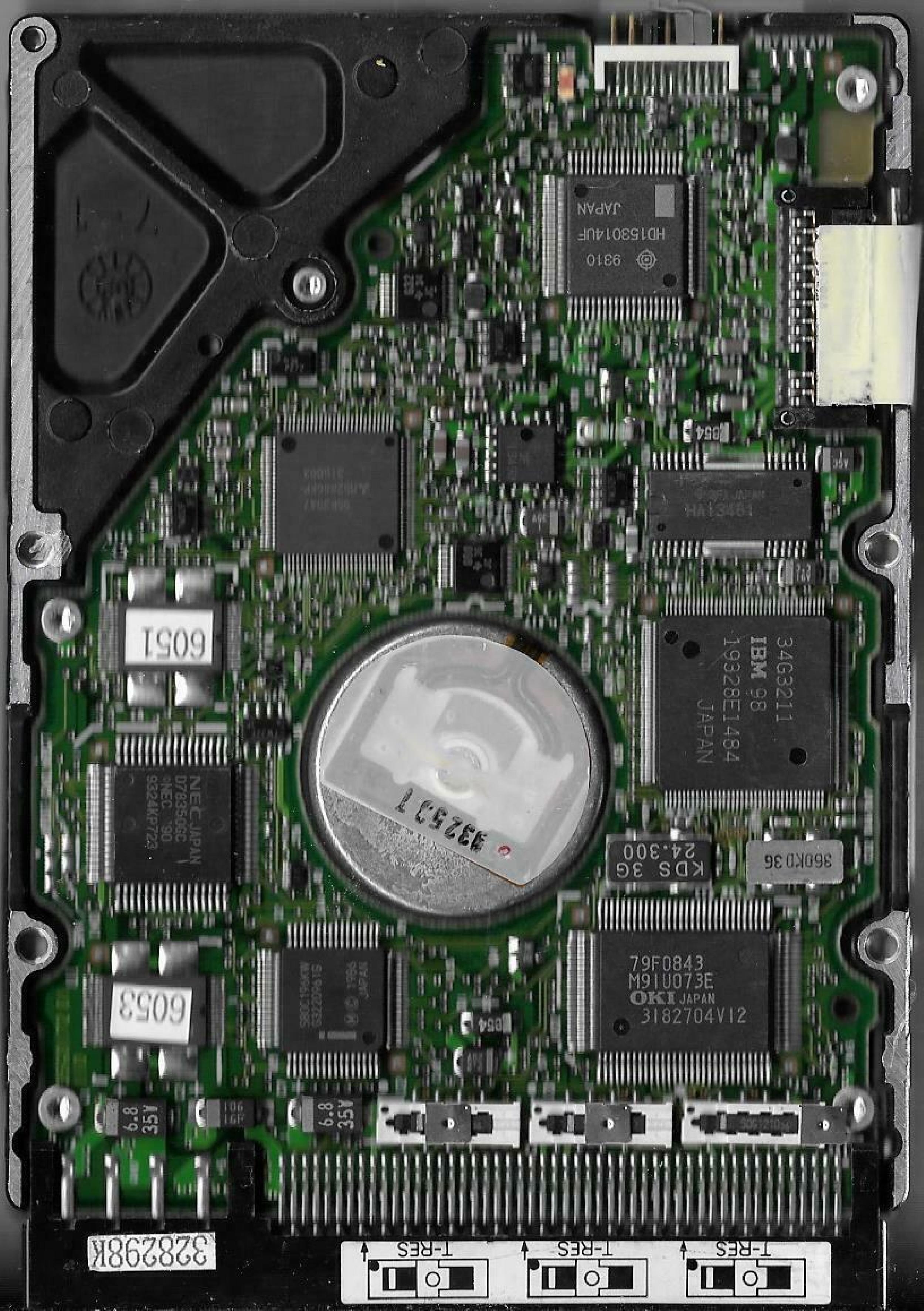 IBM WDS-3100 100MB SCSI 3.5 50 PIN