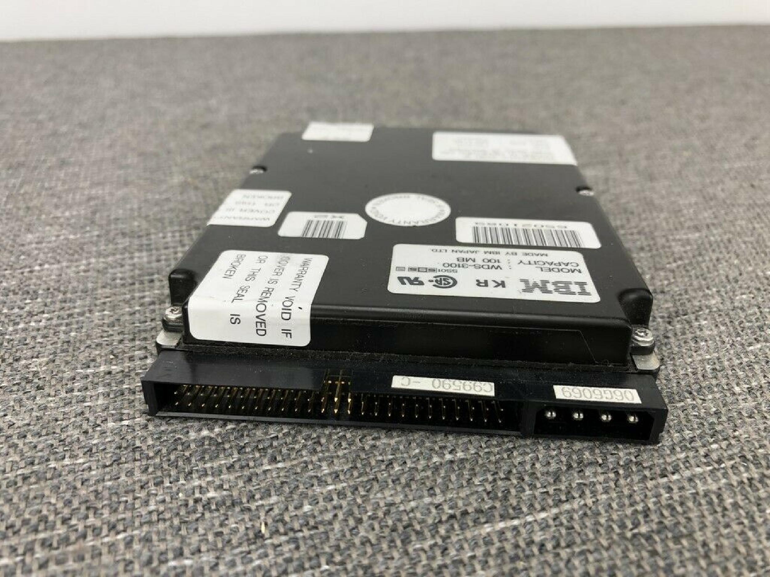 IBM WDS-3100 100MB SCSI 3.5 50 PIN