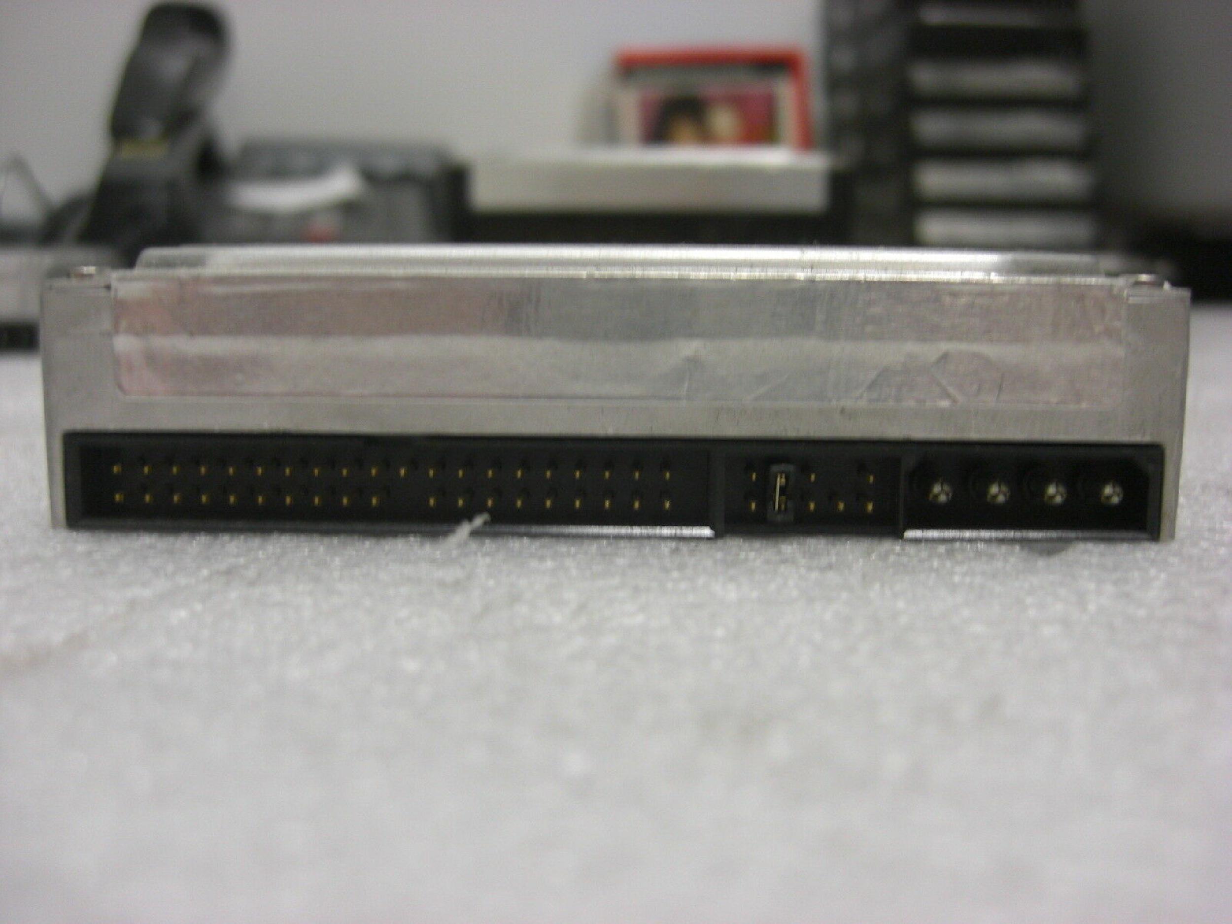 MAXTOR 90645D3 HD IDE 6.4GB 3.5INCH DRIVE 05/12/99 HDA 53A PCBA 08A UNIQUE 52A GAS64112