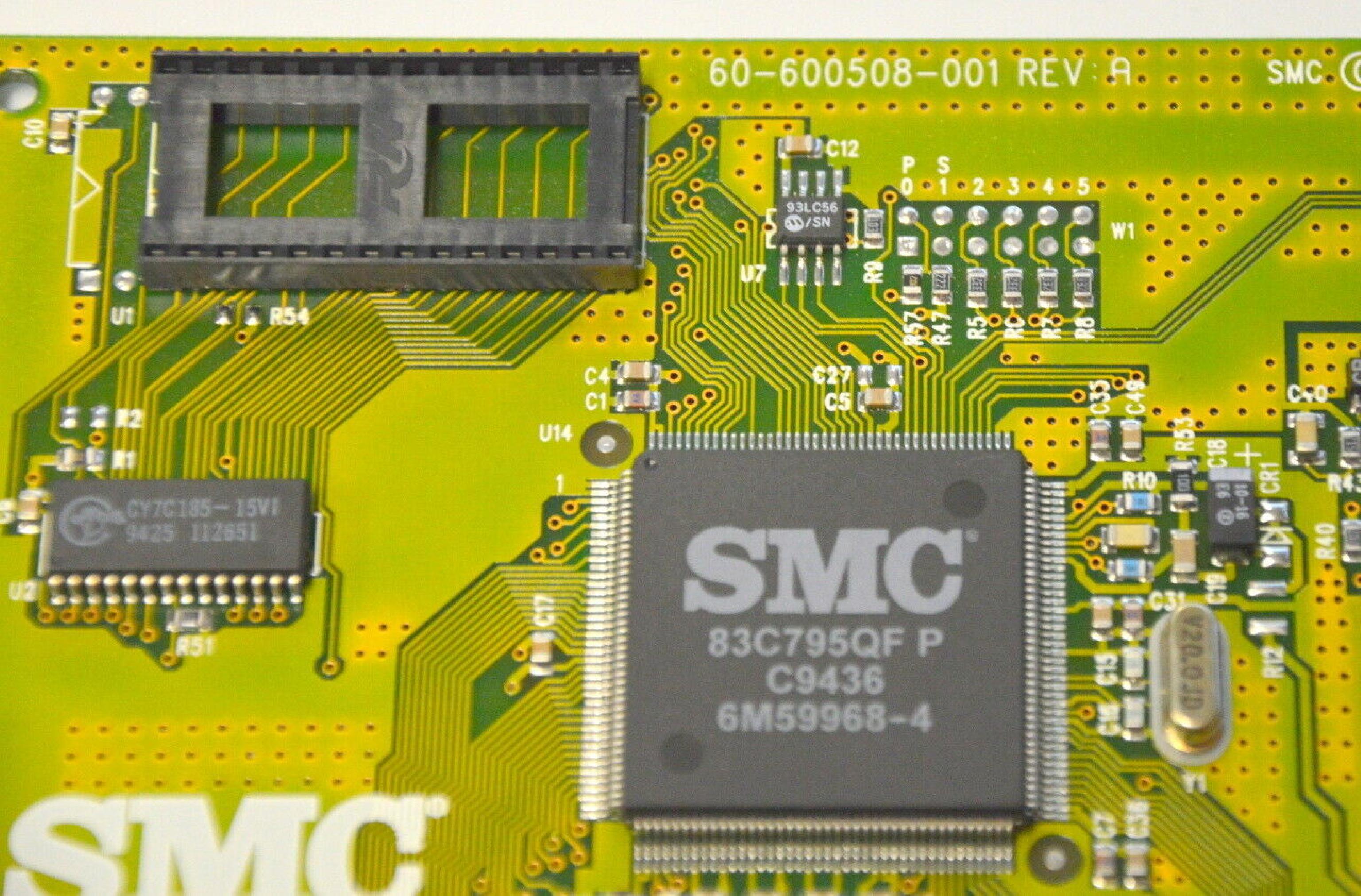 SMC / STANDARD MICROSYSTEMS CORPORATION 60-600508-001 16BIT ISA NIC BN, AUI, RJ45, 83C795QF P