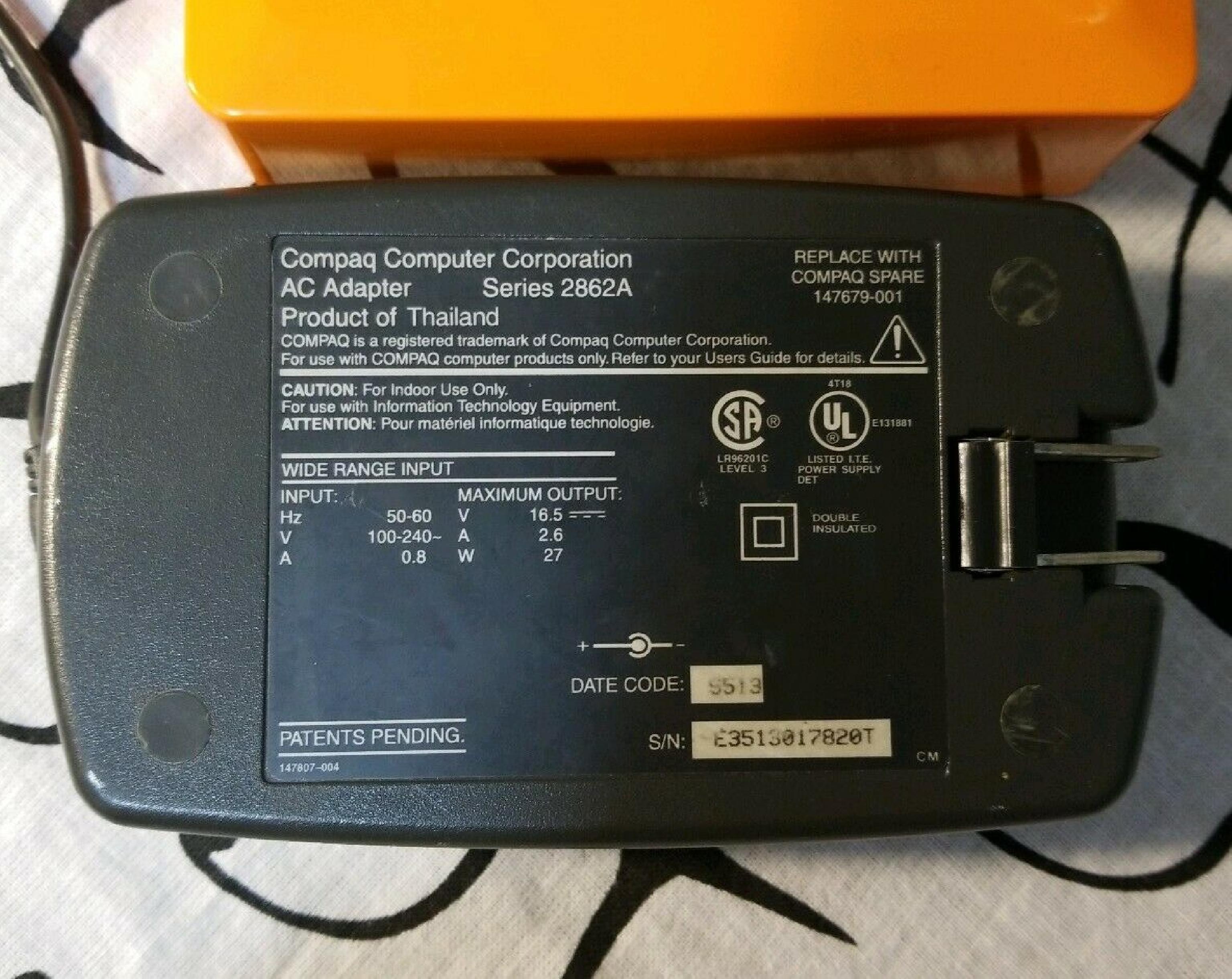 COMPAQ / HEWLETT PACKARD / HP 147679-001 AC ADAPTER 16.5V 2.6A