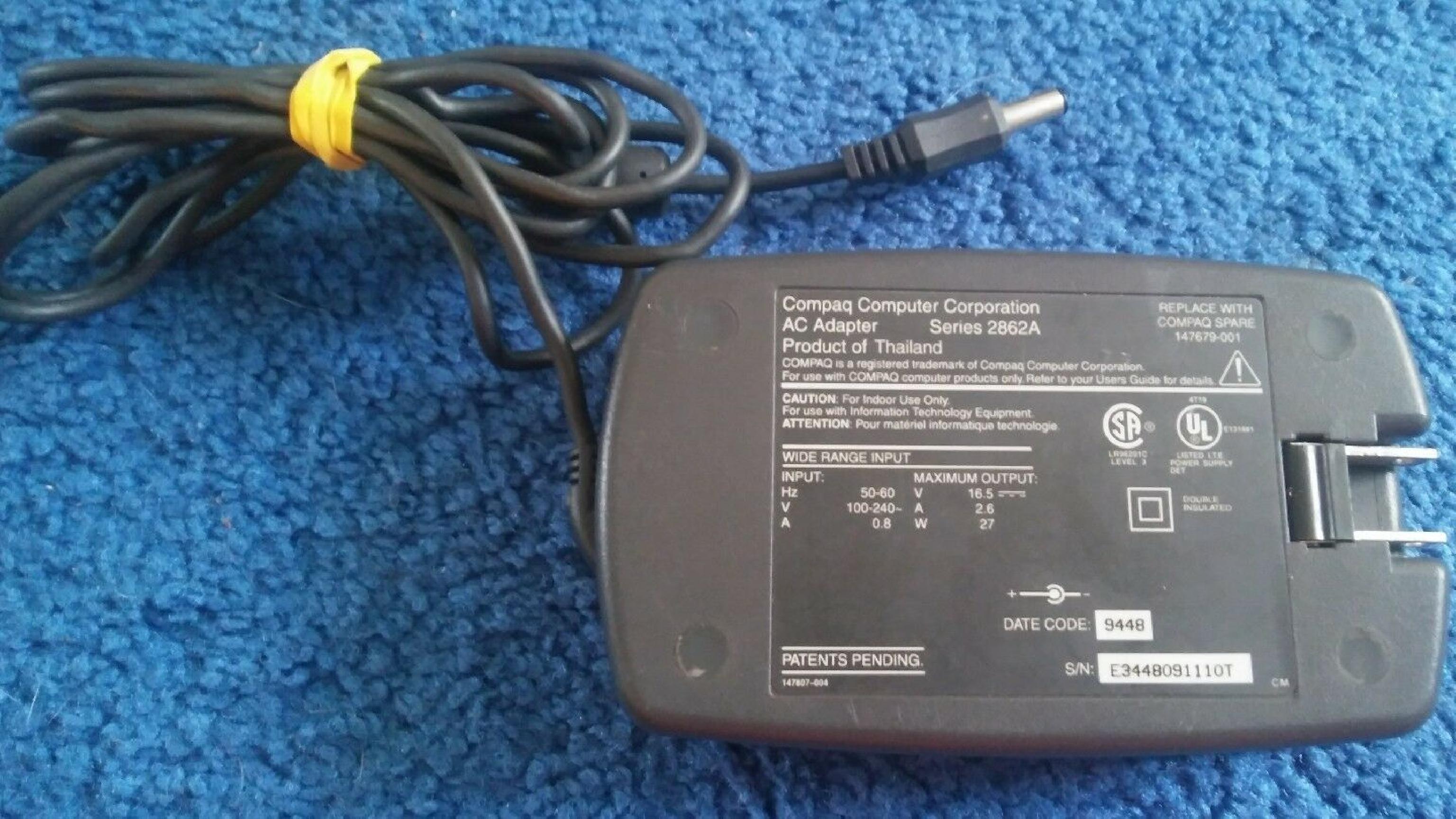 COMPAQ / HEWLETT PACKARD / HP 147679-001 AC ADAPTER 16.5V 2.6A