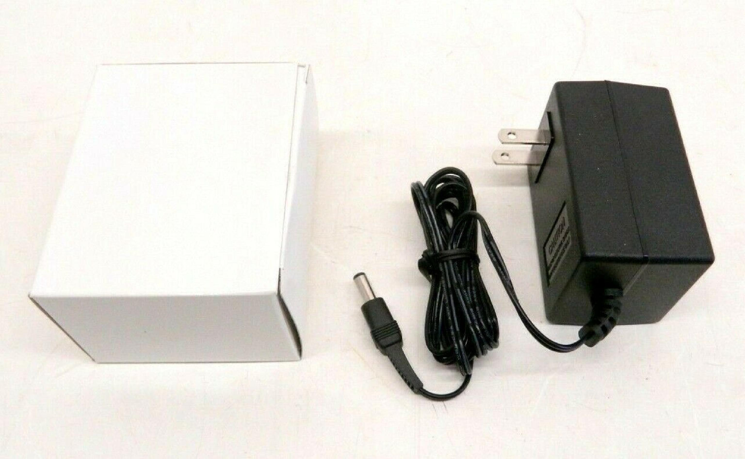 OEM AD-071A AC ADAPTER 7.5VDC OD:5.5MM ID:2MM BARREL CONNECTOR 6FOOT CABLE OUTSIDE POLE:NEGATIVE