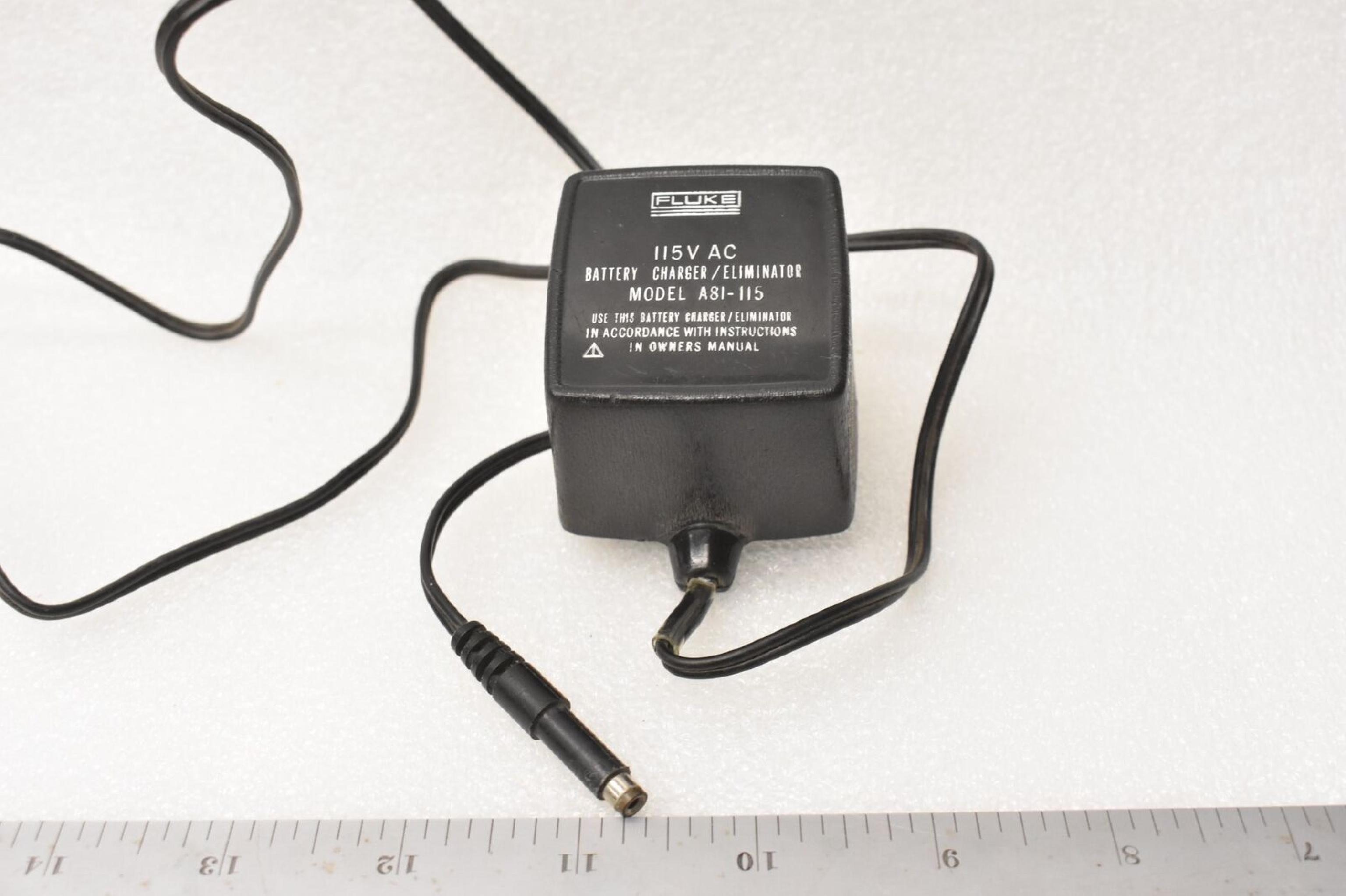 FLUKE A81-115 AC ADAPTER 5.8V .15A