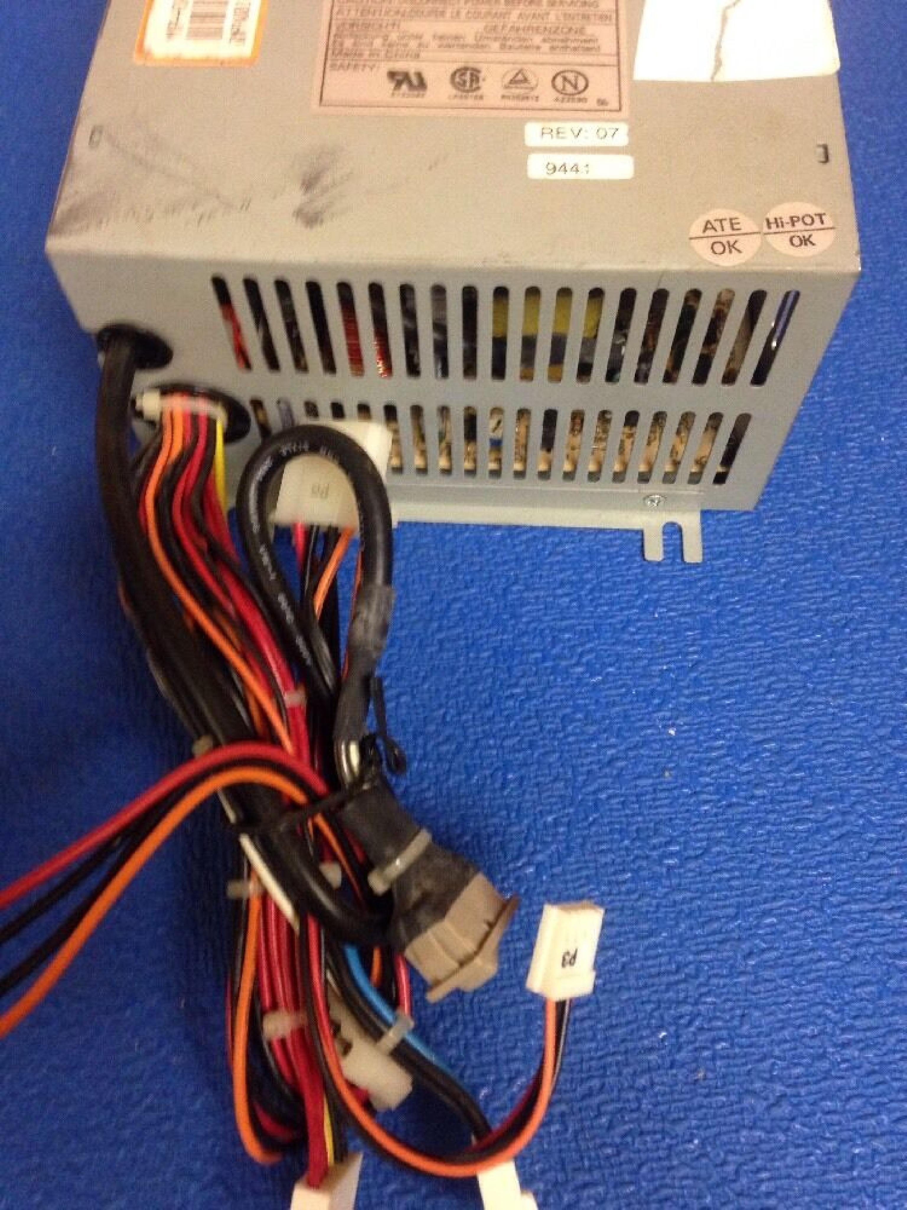 DELL PA-4151-9DE 145 WATT POWER SUPPLY