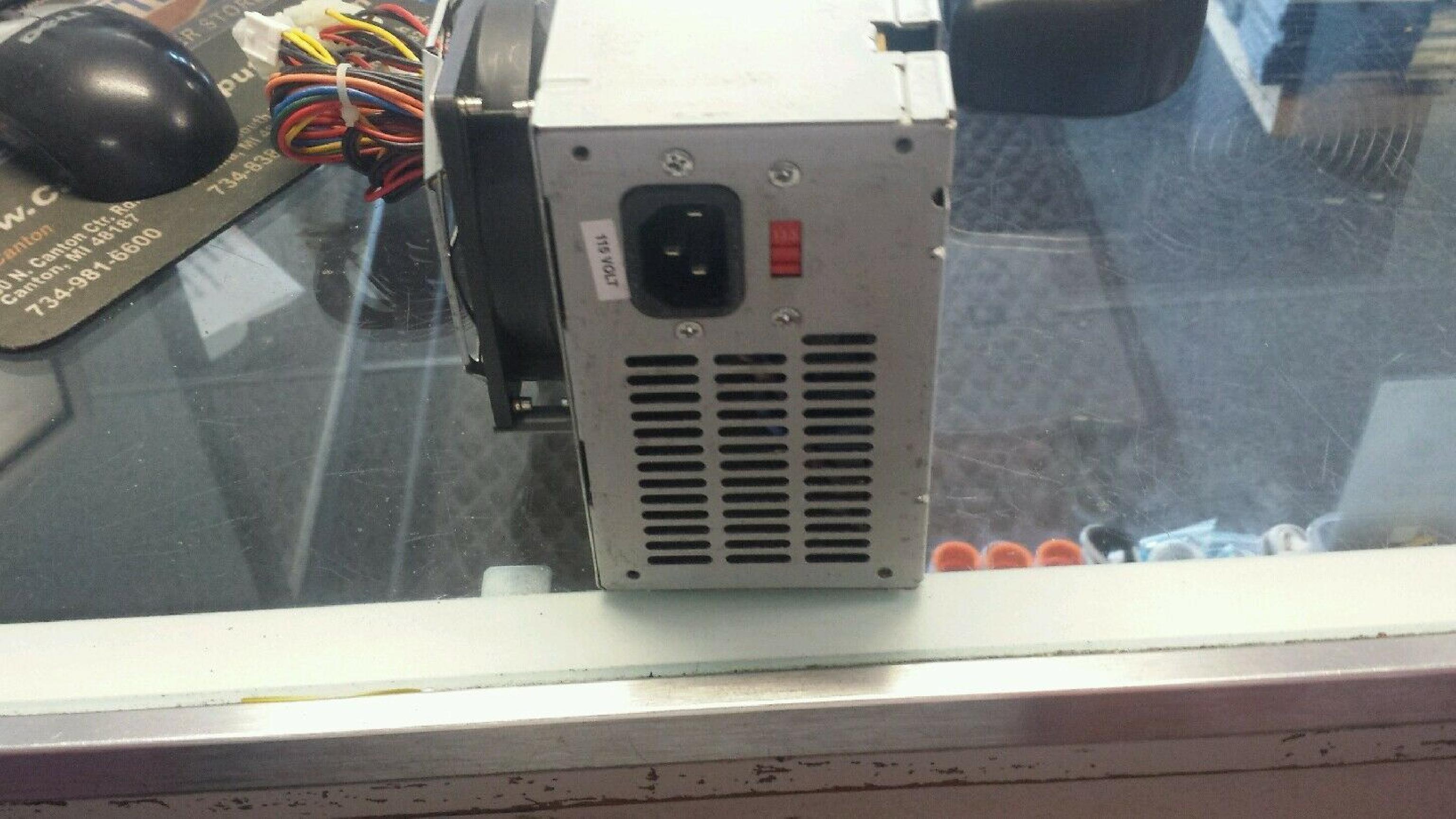 NEWTON POWER LTD 6500184 POWER SUPPLY WITH EXTERNAL FAN