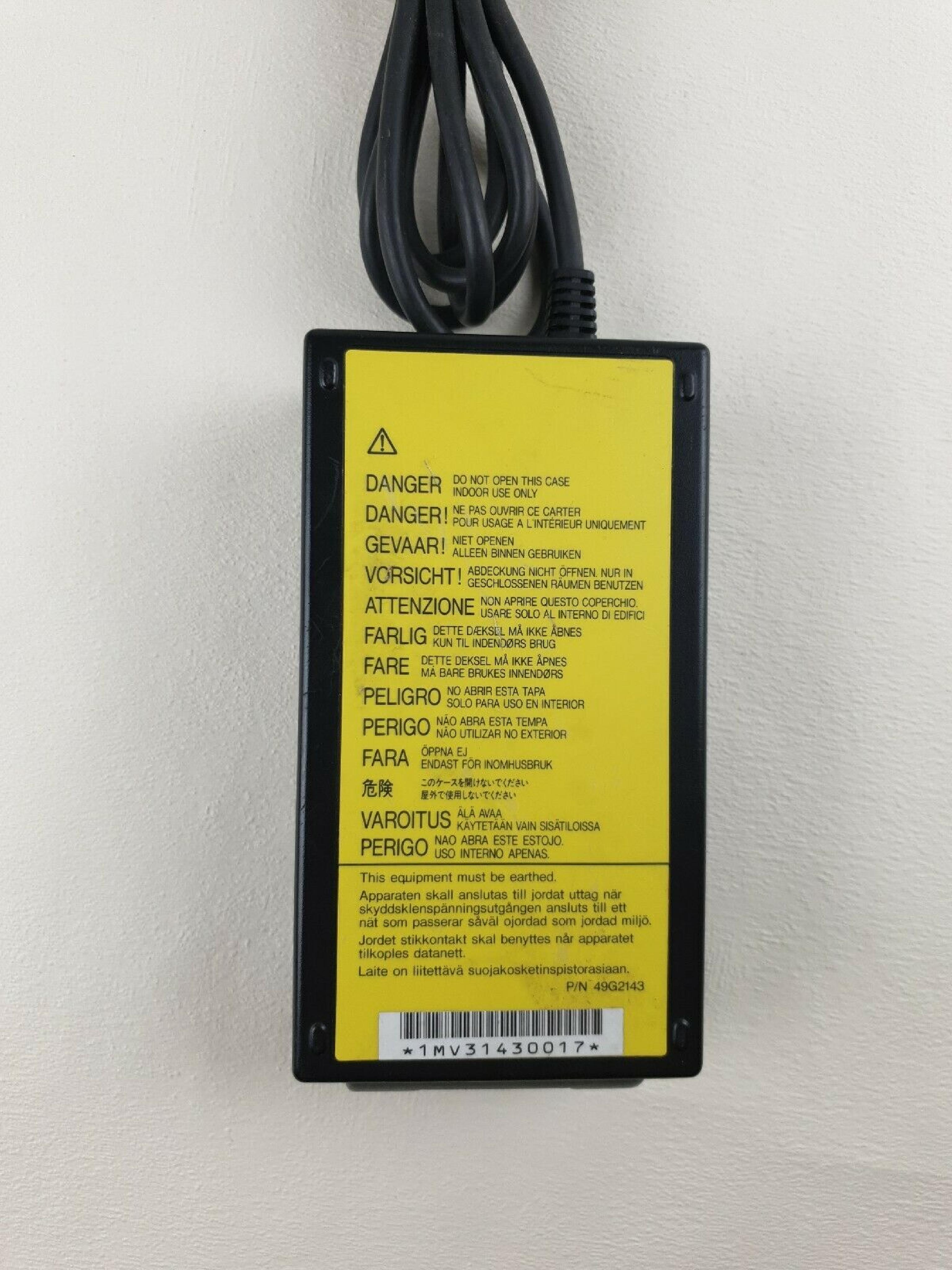 IBM 49G2192 THINKPAD AC ADAPTER 20V 2A 10V 3.38A