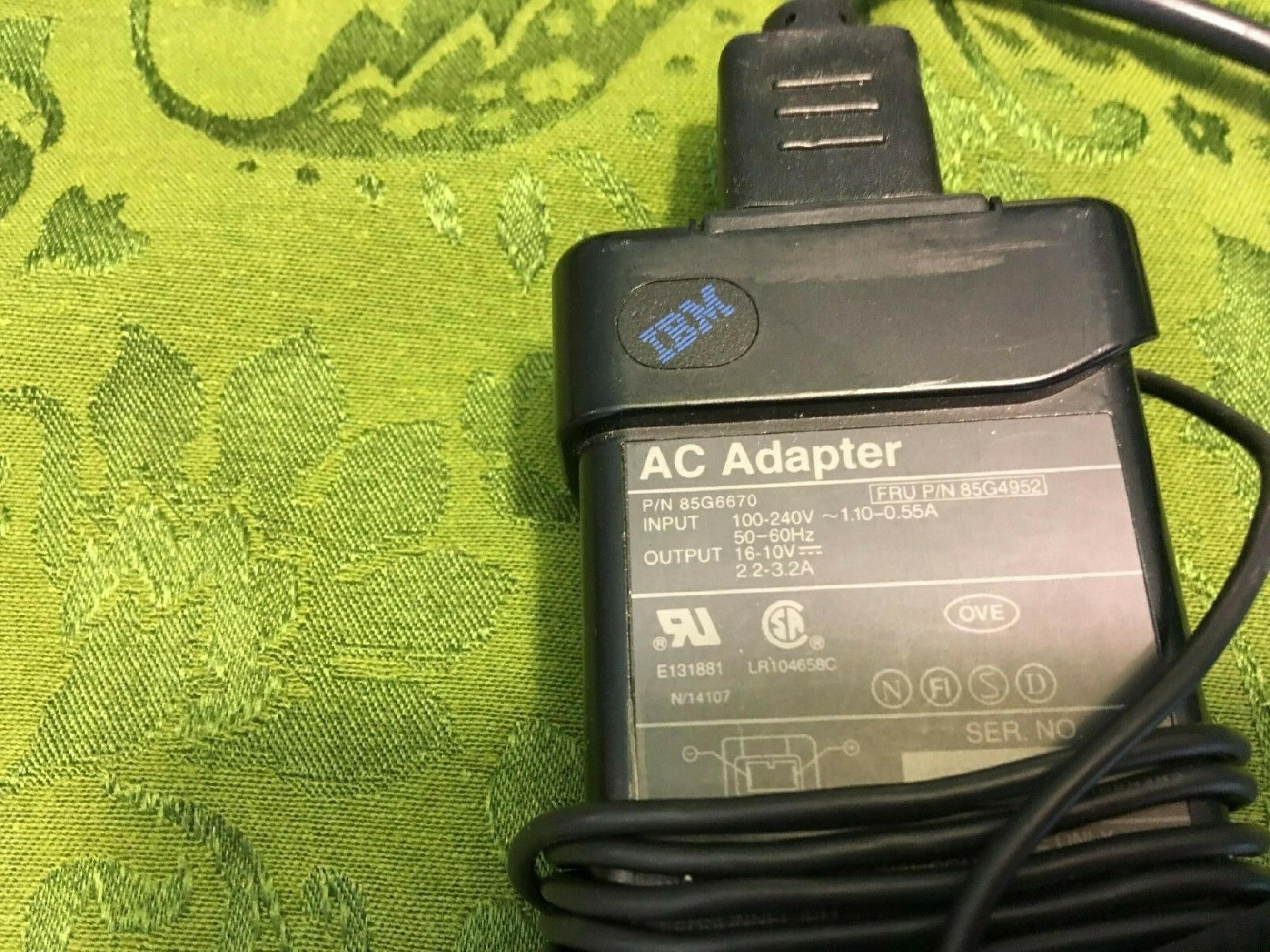 IBM 85G4952 THINKPAD AC ADAPTER 16V 2.2A 10V 3.2A 16VDC 2.2A, 10VDC 3.2A, 6FT CABLE WITH 4 PIN DIN CONNECTOR, DESKTOP STYLE