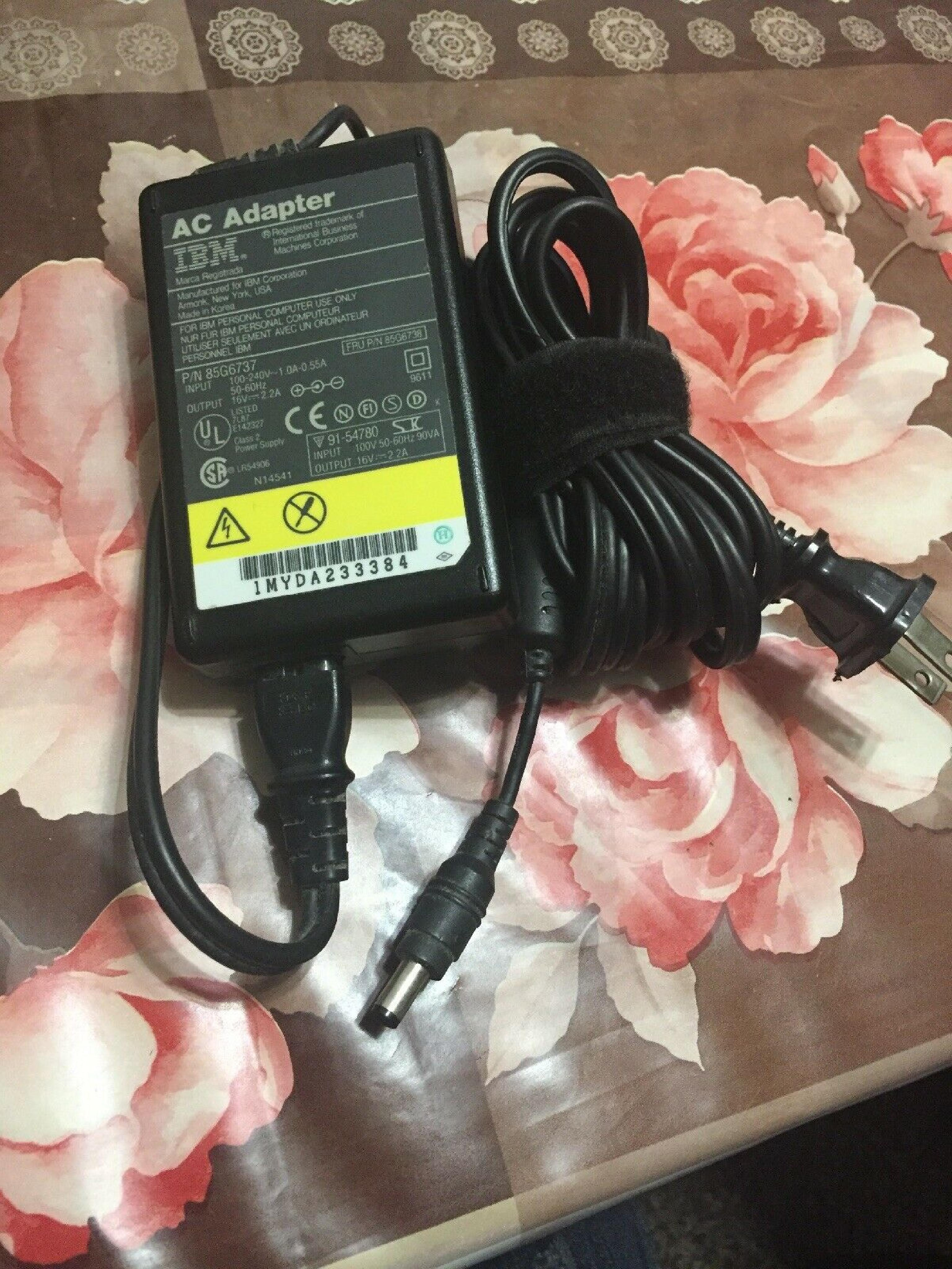 IBM 85G6737 AC ADAPTER 16VDC 2.2A, 6FT CABLE WITH BARREL CONNECTOR, OD:5.5MM, ID:2.5MM, DESKTOP STYLE, NEGATIVE OUTSIDE POLE