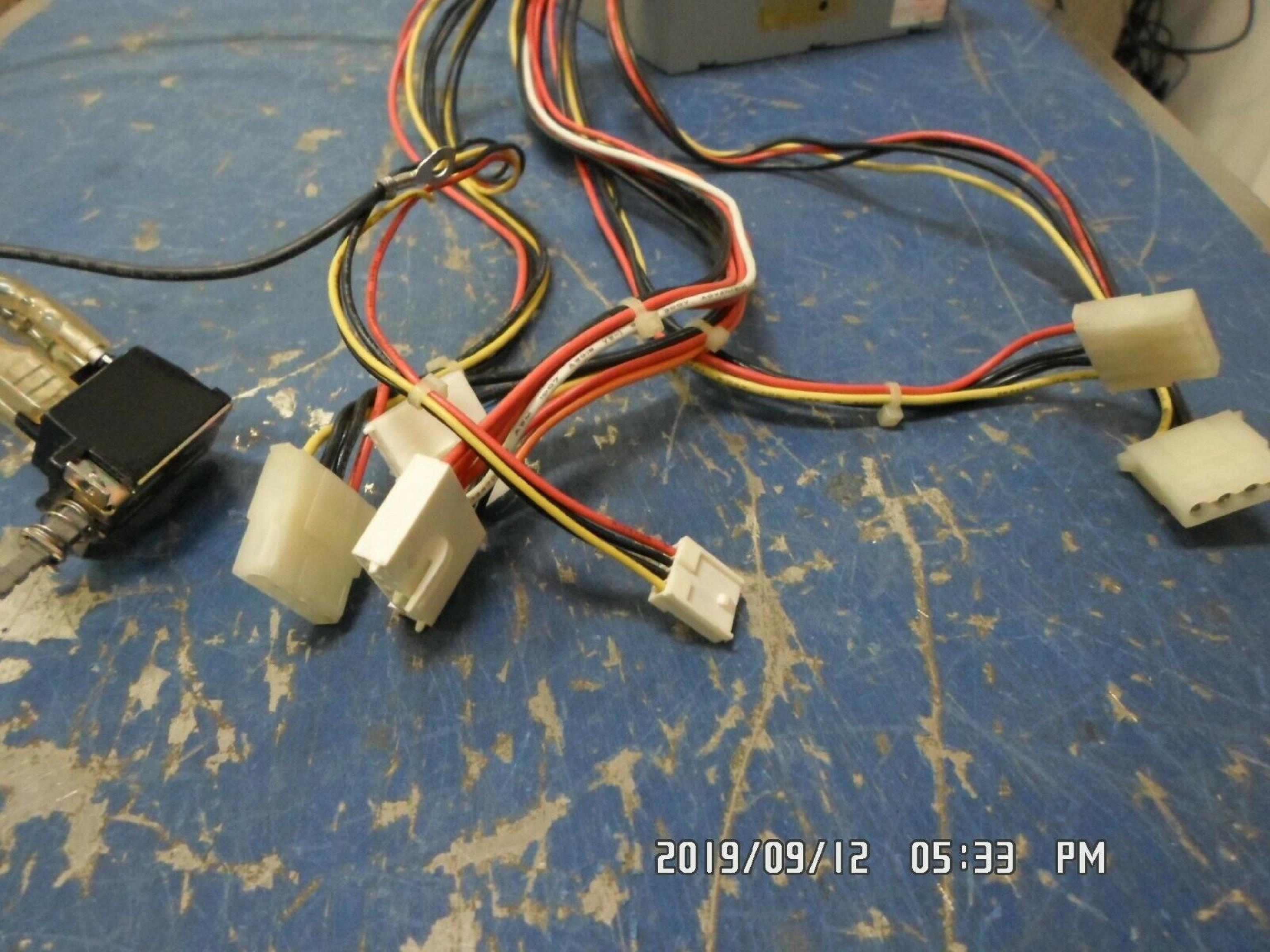 LEAD YEAR 2200N AT POWER SUPPLY