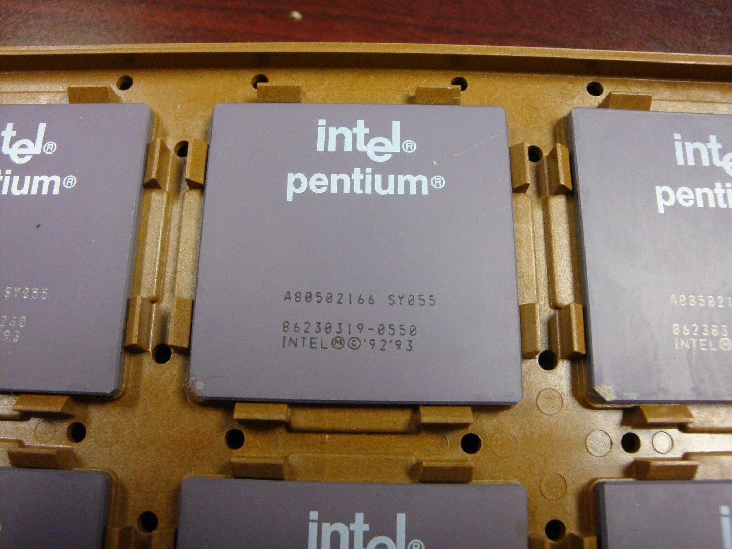 INTEL A80502166 166MHZ CLASSIC PENTIUM PROCESSOR CPU