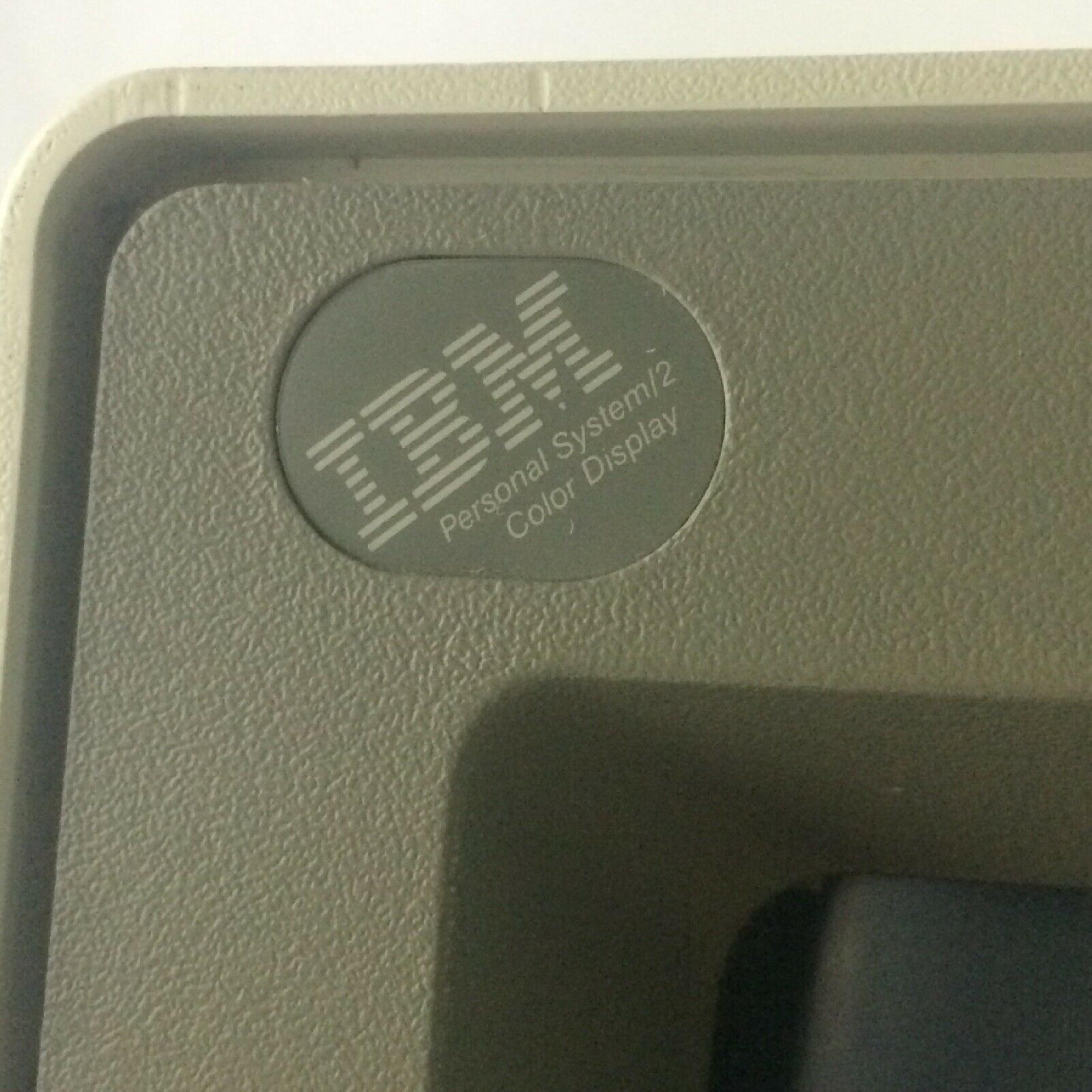 IBM 8512-001 14INCH VGA MONITOR 8512-001