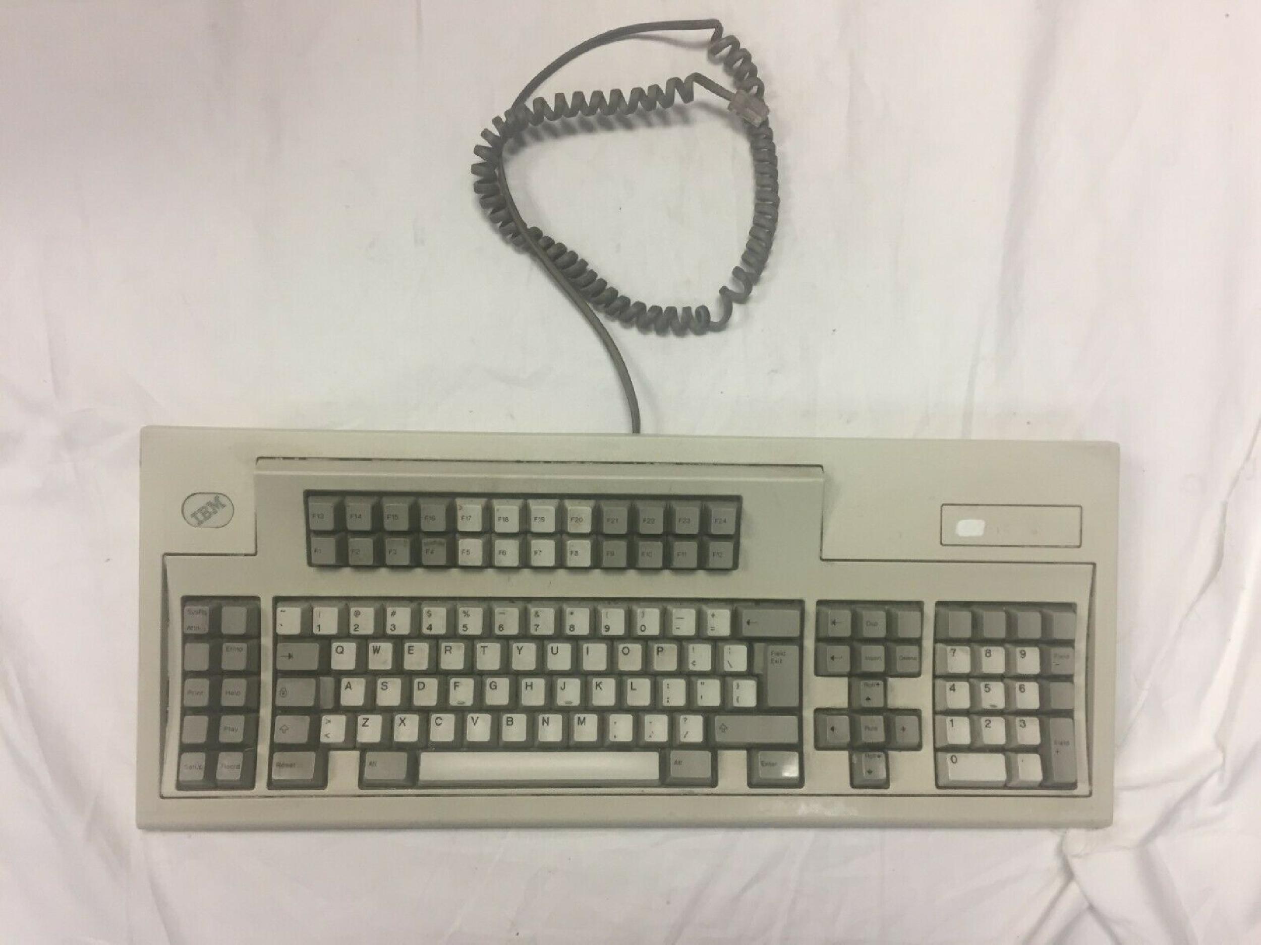 IBM 1395660 TYPE 3476 3477 3487 3488 KEYBOARD INFOWINDOW
