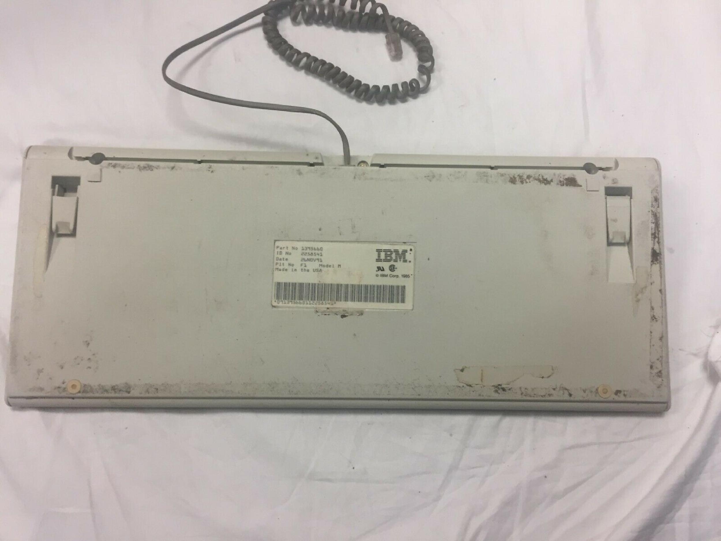 IBM 1395660 TYPE 3476 3477 3487 3488 KEYBOARD INFOWINDOW