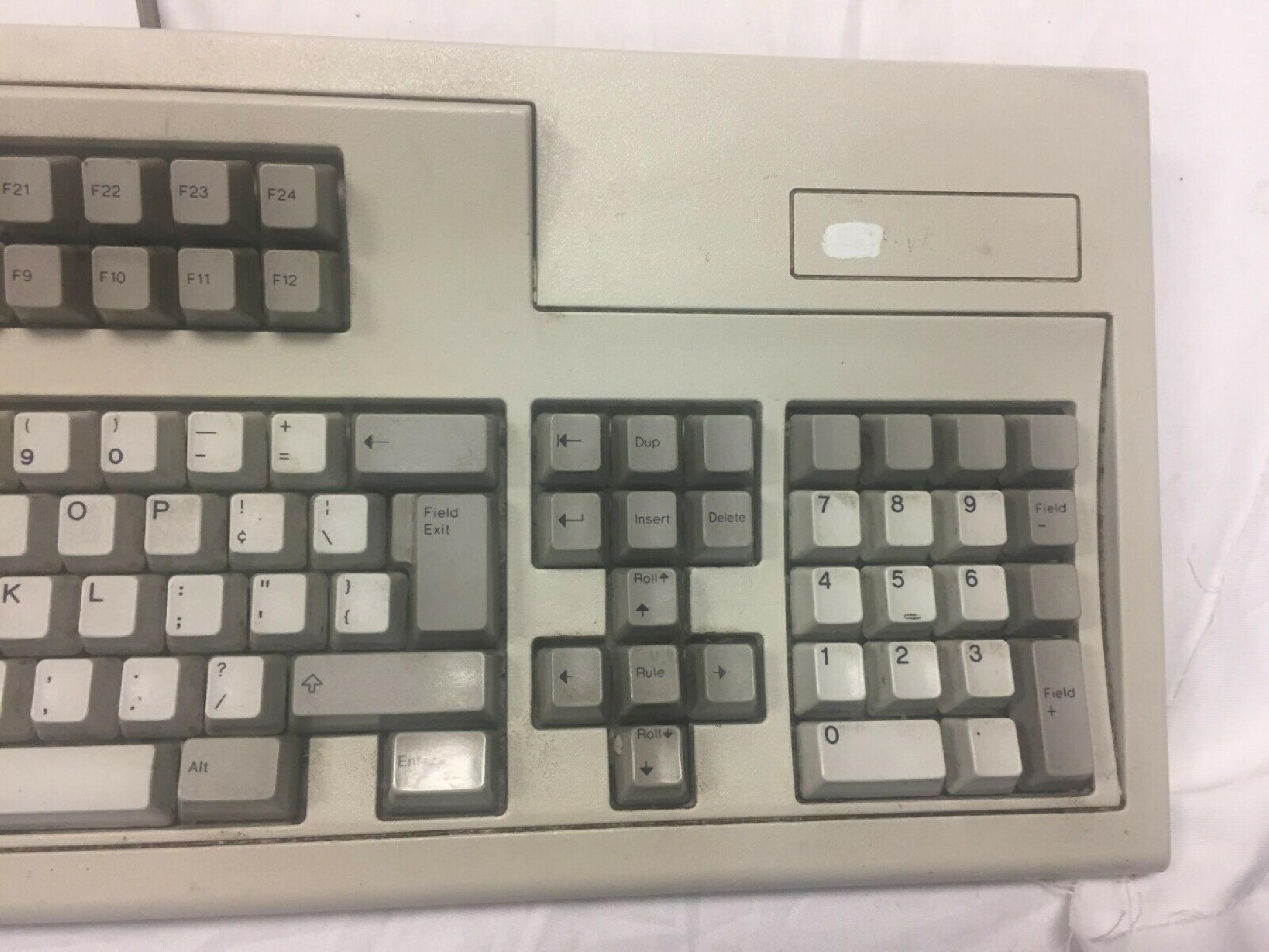 IBM 1395660 TYPE 3476 3477 3487 3488 KEYBOARD INFOWINDOW