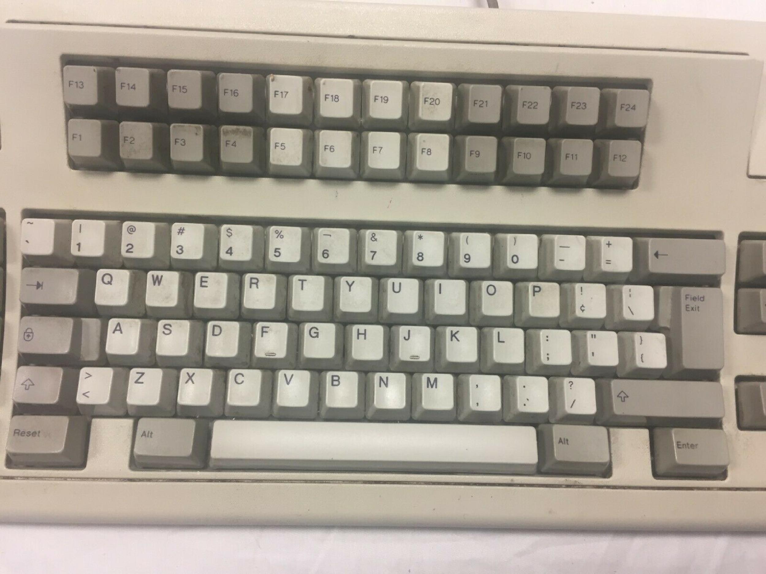 IBM 1395660 TYPE 3476 3477 3487 3488 KEYBOARD INFOWINDOW