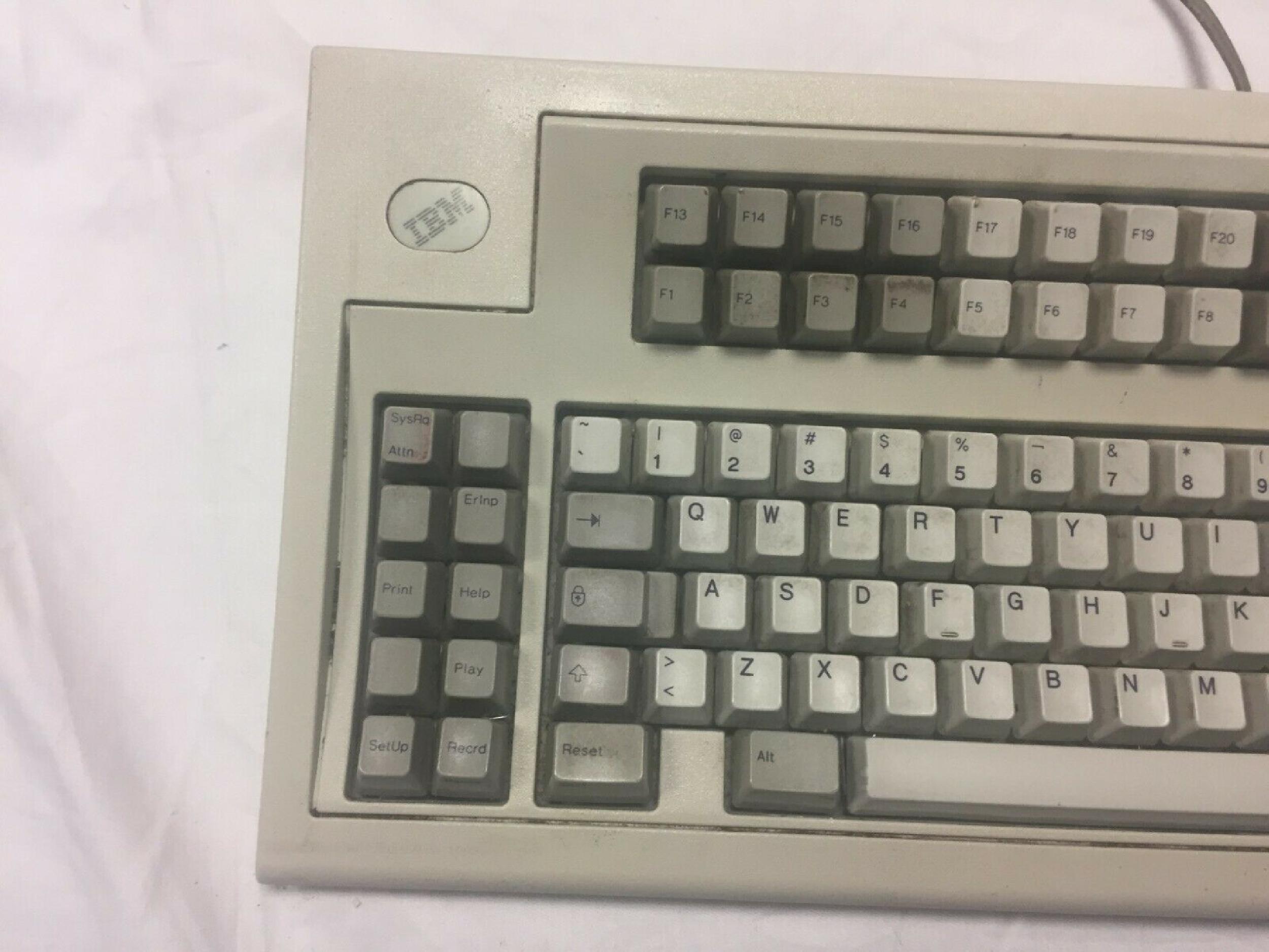 IBM 1395660 TYPE 3476 3477 3487 3488 KEYBOARD INFOWINDOW