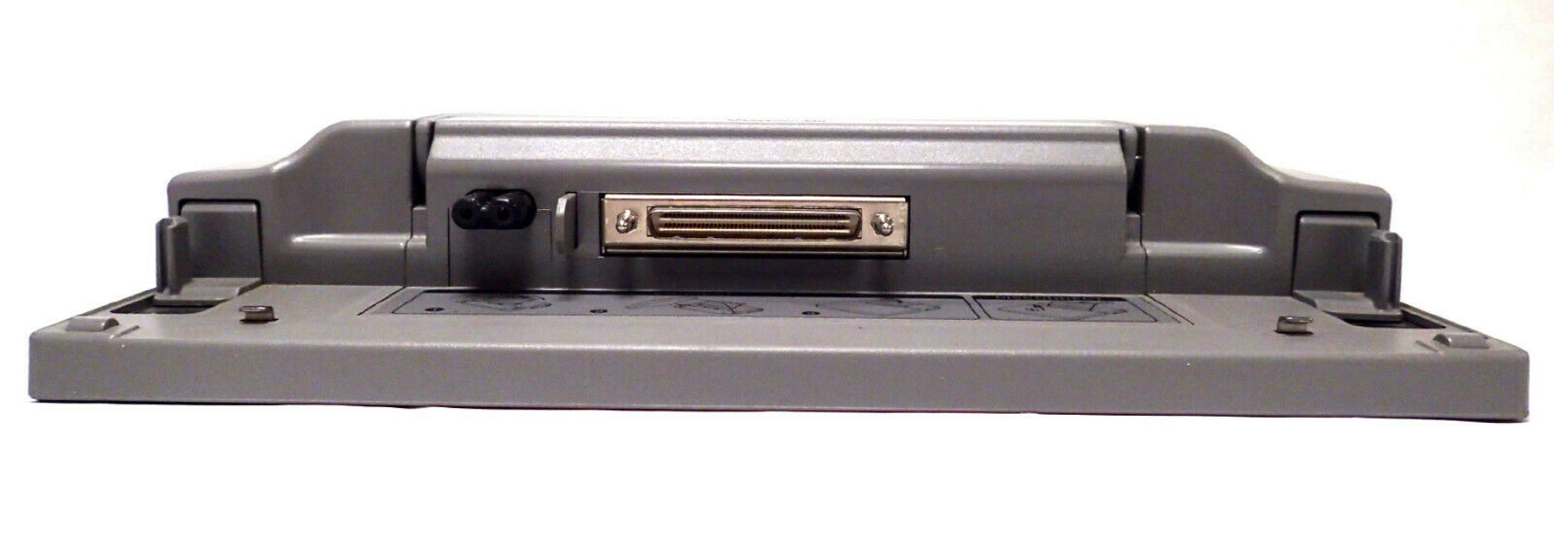 TOSHIBA PA2711U PORT REPLICATOR W/SOUND & PCMCIA