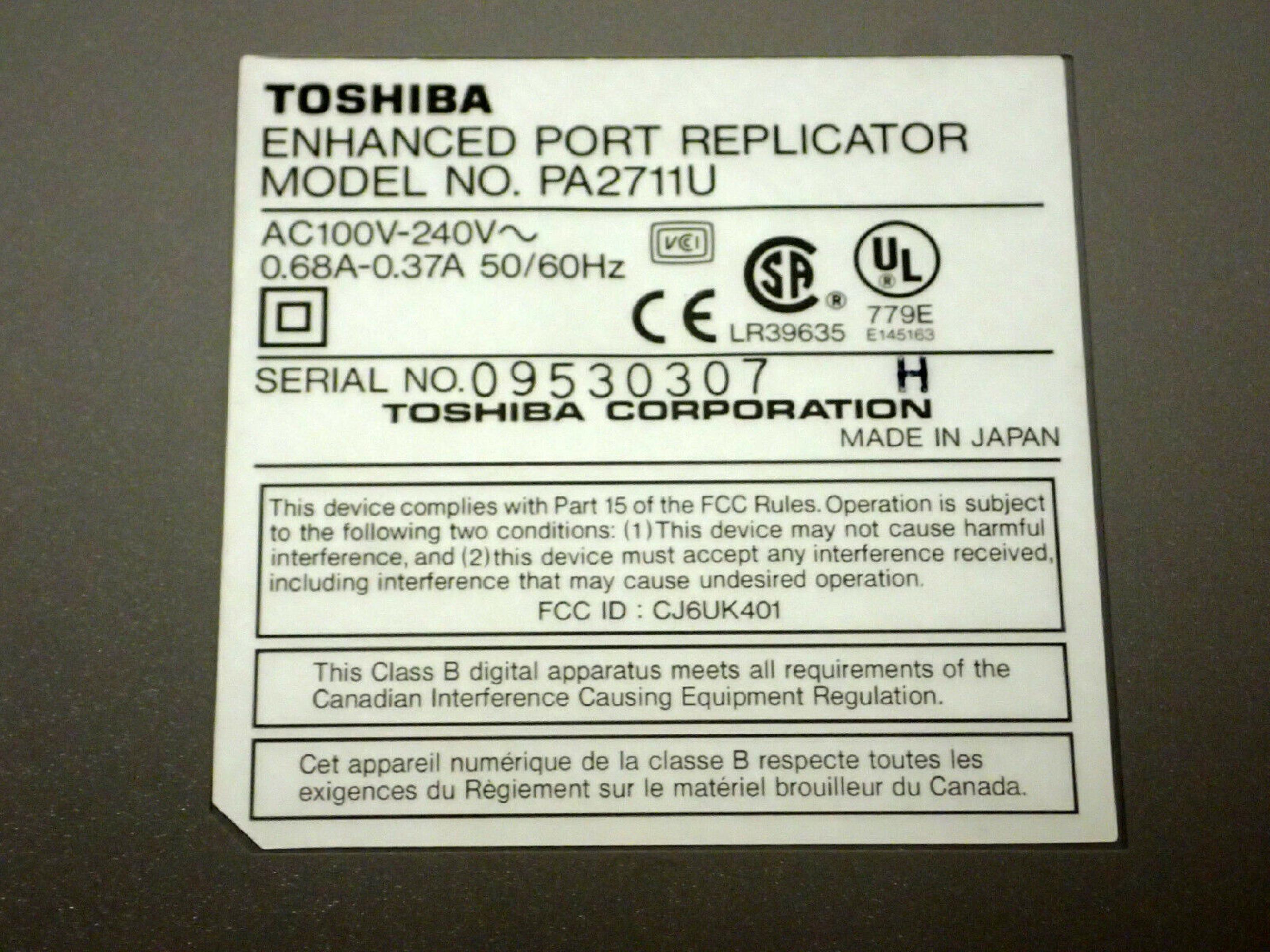 TOSHIBA PA2711U PORT REPLICATOR W/SOUND & PCMCIA