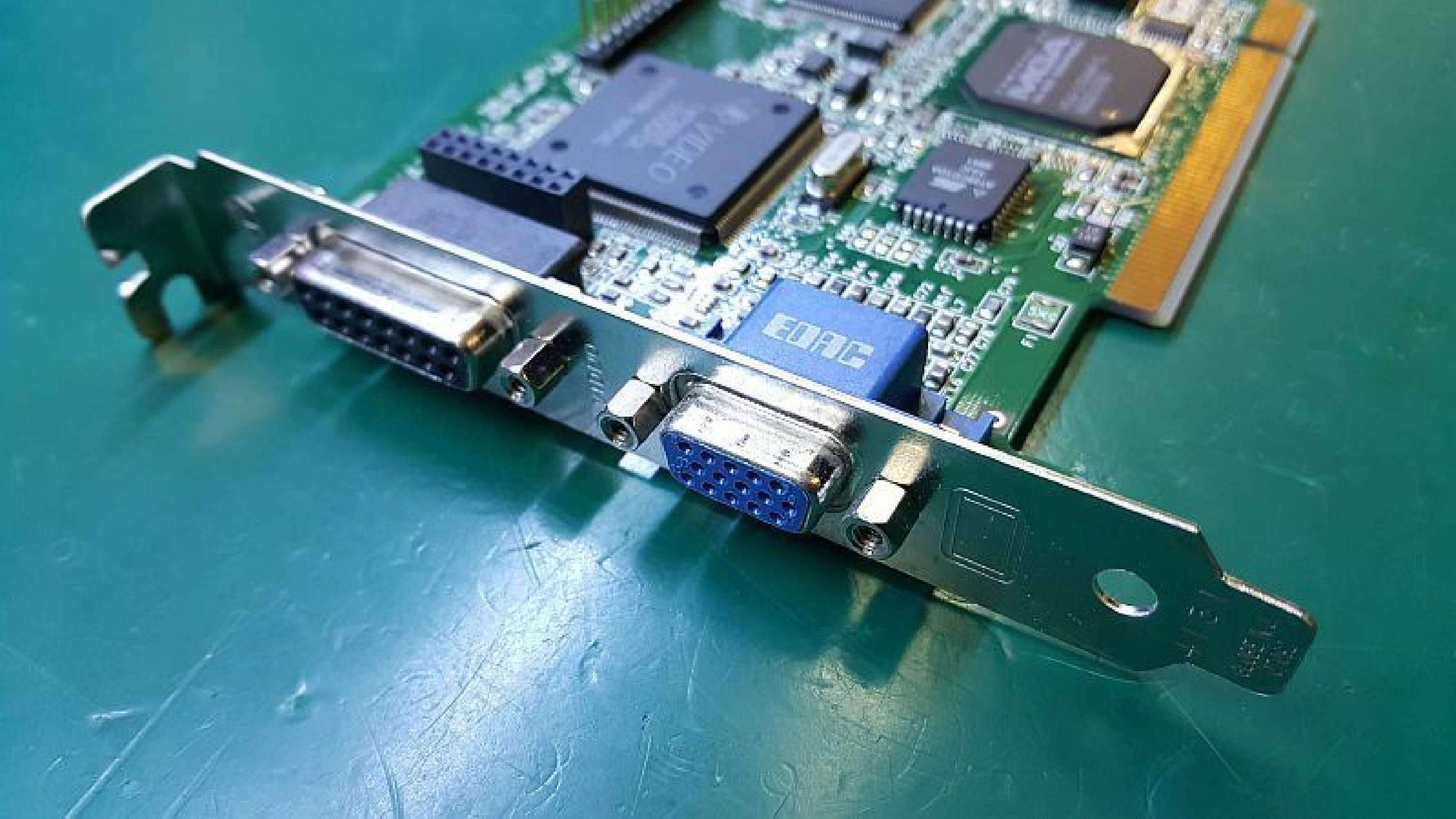 HEWLETT PACKARD / HP / MATROX MIL2P/8/HP PCI VIDEO CARD MILLENNIUM II 8MB WITH VGA AND OUTPUT