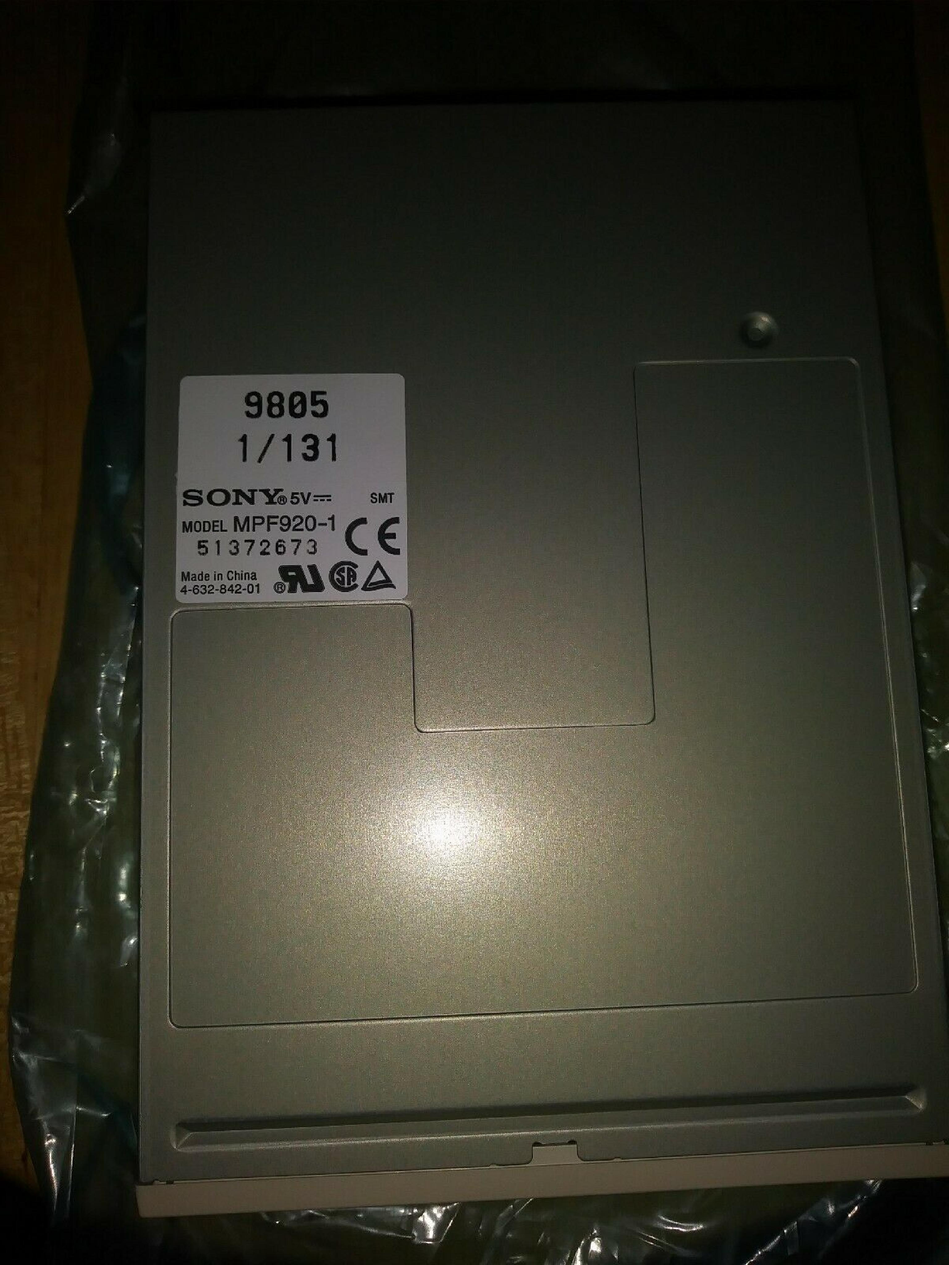 SONY MPF920-1 1.44 FLOPPY DRIVE BLACK FACE, PULLED FROM NOKIA 440 FIREWALL 1.44MB