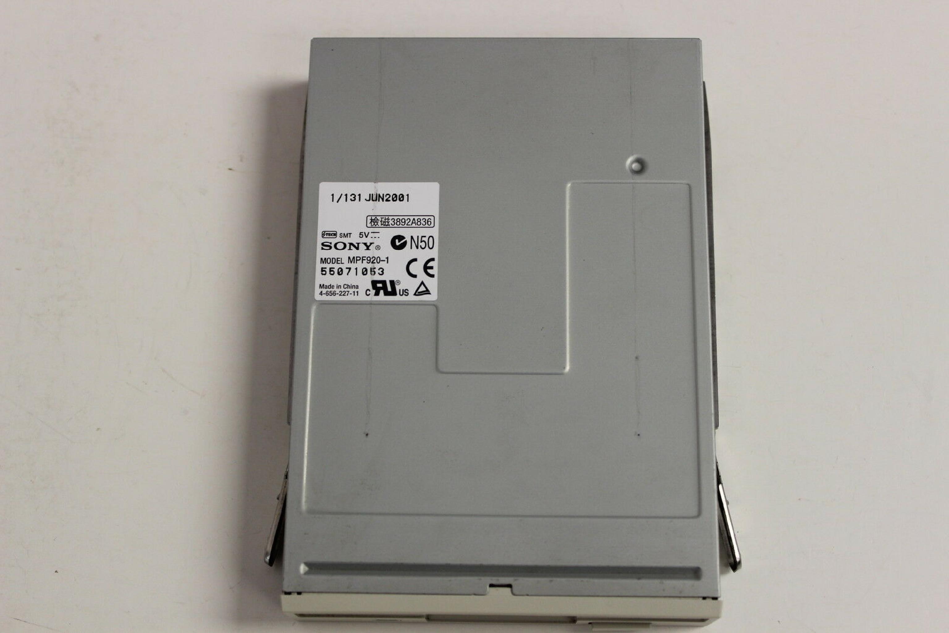 SONY MPF920-1 1.44 FLOPPY DRIVE BLACK FACE, PULLED FROM NOKIA 440 FIREWALL 1.44MB