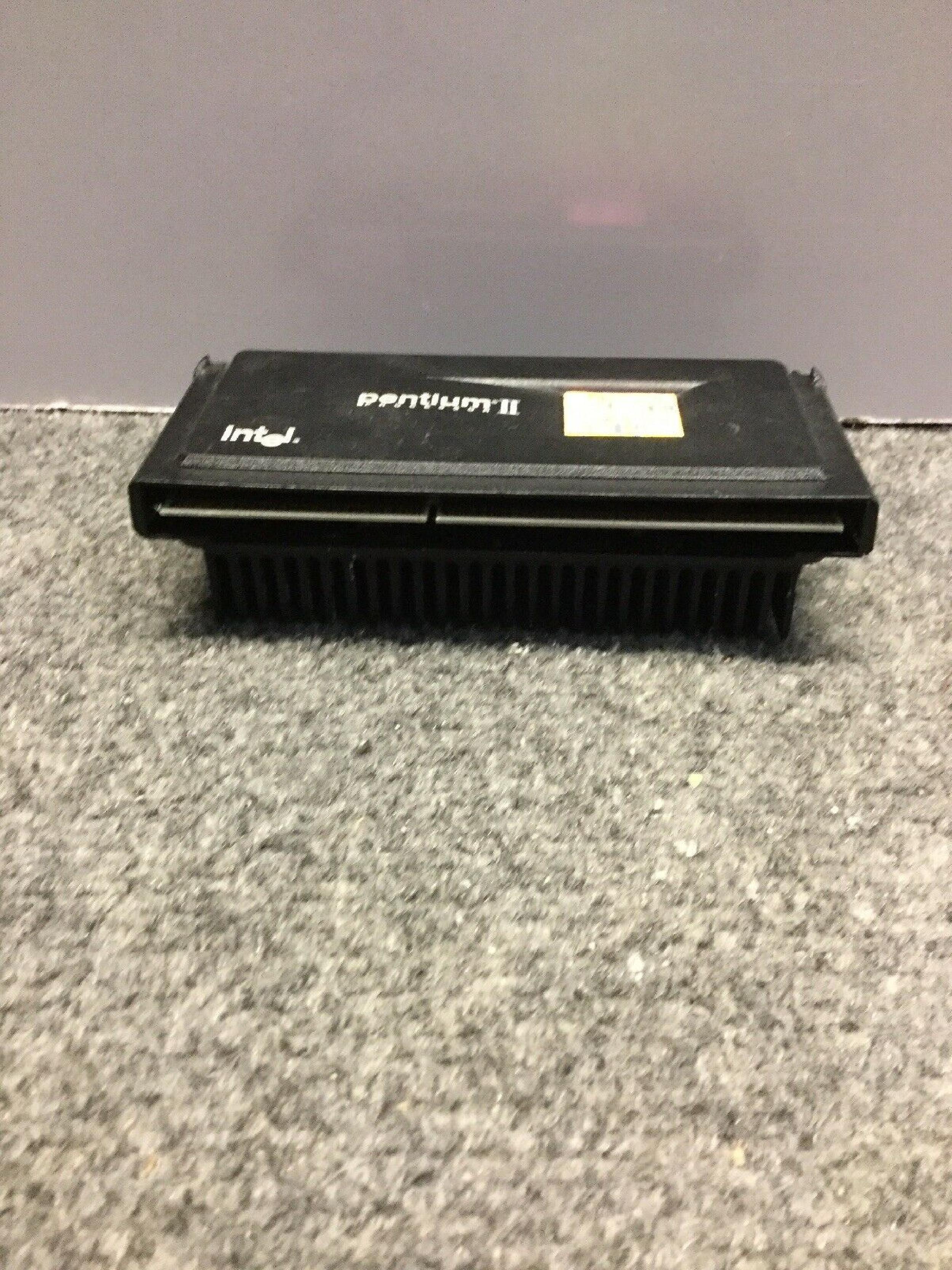 INTEL 80522PX300512EC PENT II 300MHZ PROCESSOR 512K CACHE MMX